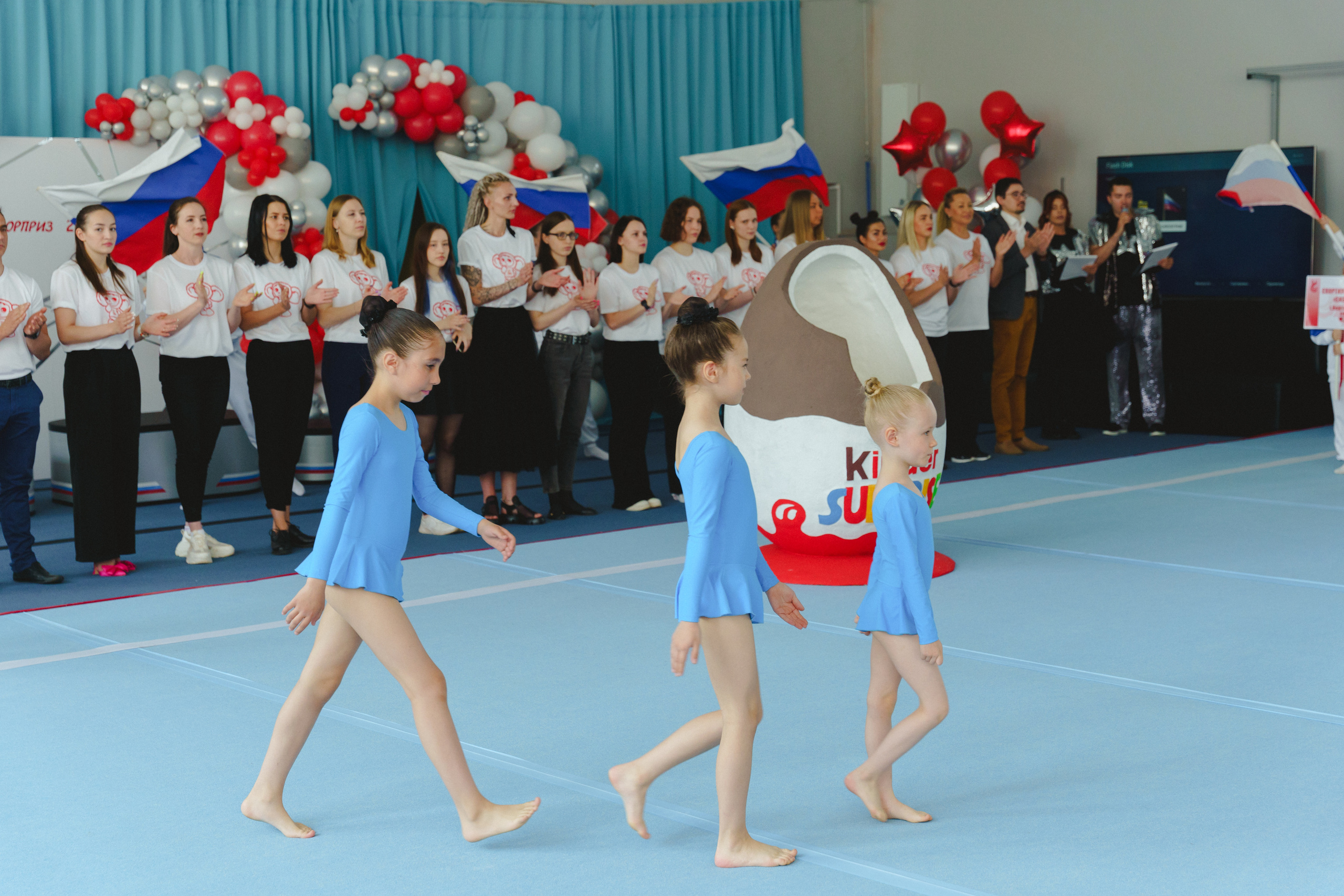 Межрегиональные соревнования по спортивной акробатике «Киндер Сюрприз». Фотограф в детский сад в Екатеринбурге, выпускные альбомы Юлия Умерова