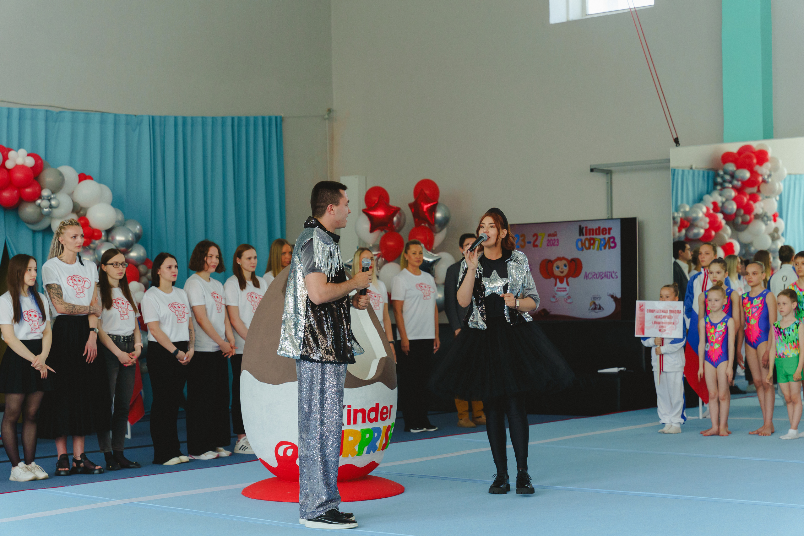 Межрегиональные соревнования по спортивной акробатике «Киндер Сюрприз». Фотограф в детский сад в Екатеринбурге, выпускные альбомы Юлия Умерова