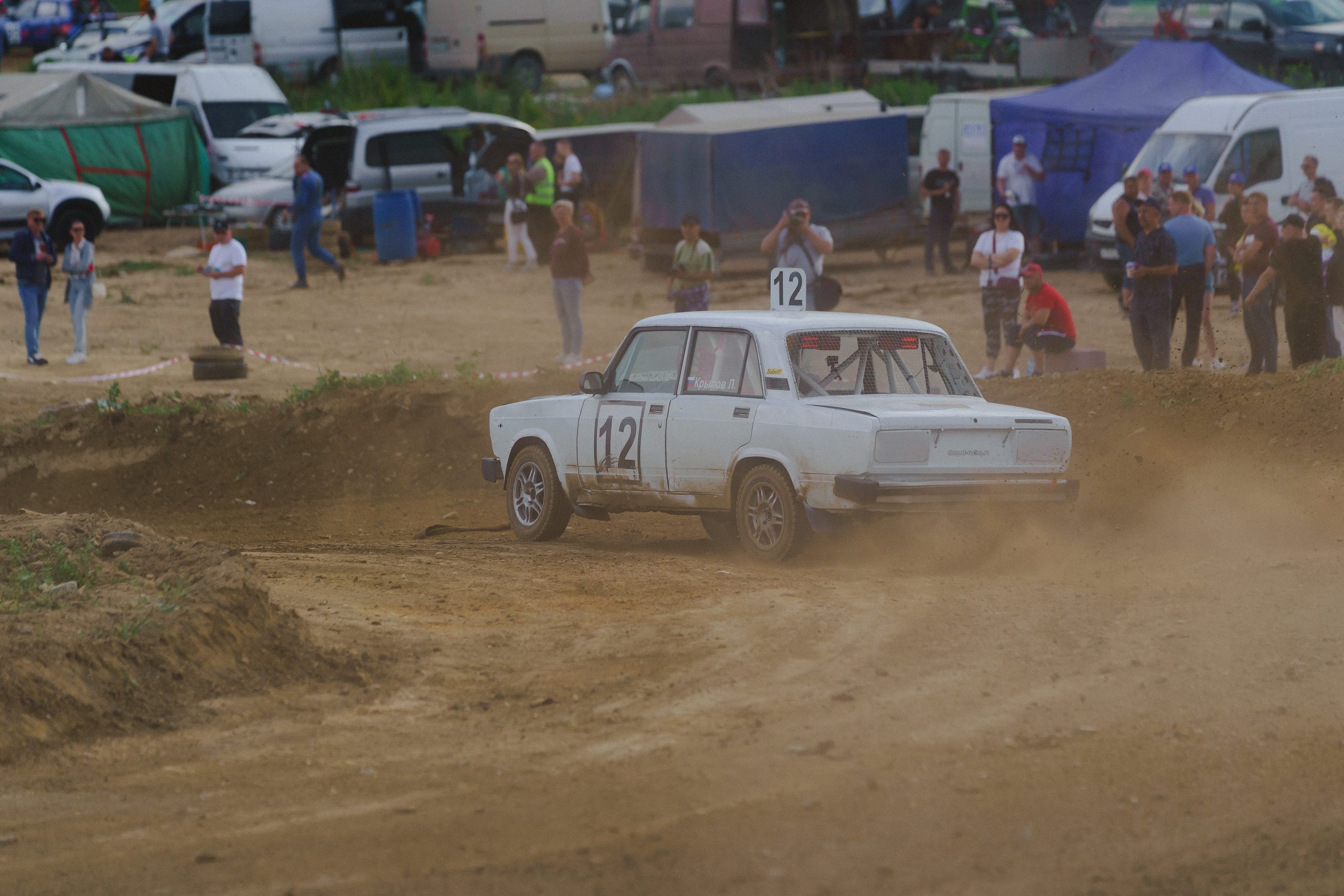 Автокросс Березовский. Фотограф Камиль Умеров. Фотограф в детский сад в Екатеринбурге, выпускные альбомы Юлия Умерова