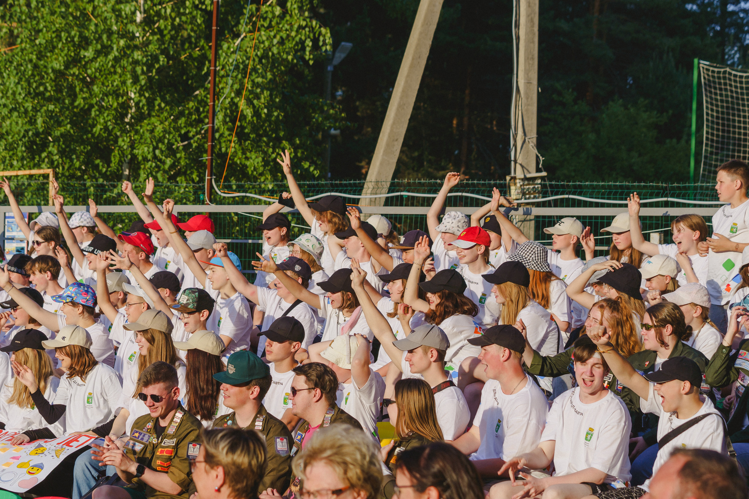 Юбилей БМАУ ДЗОЛ «Зарница». Фотограф в детский сад в Екатеринбурге, выпускные альбомы Юлия Умерова