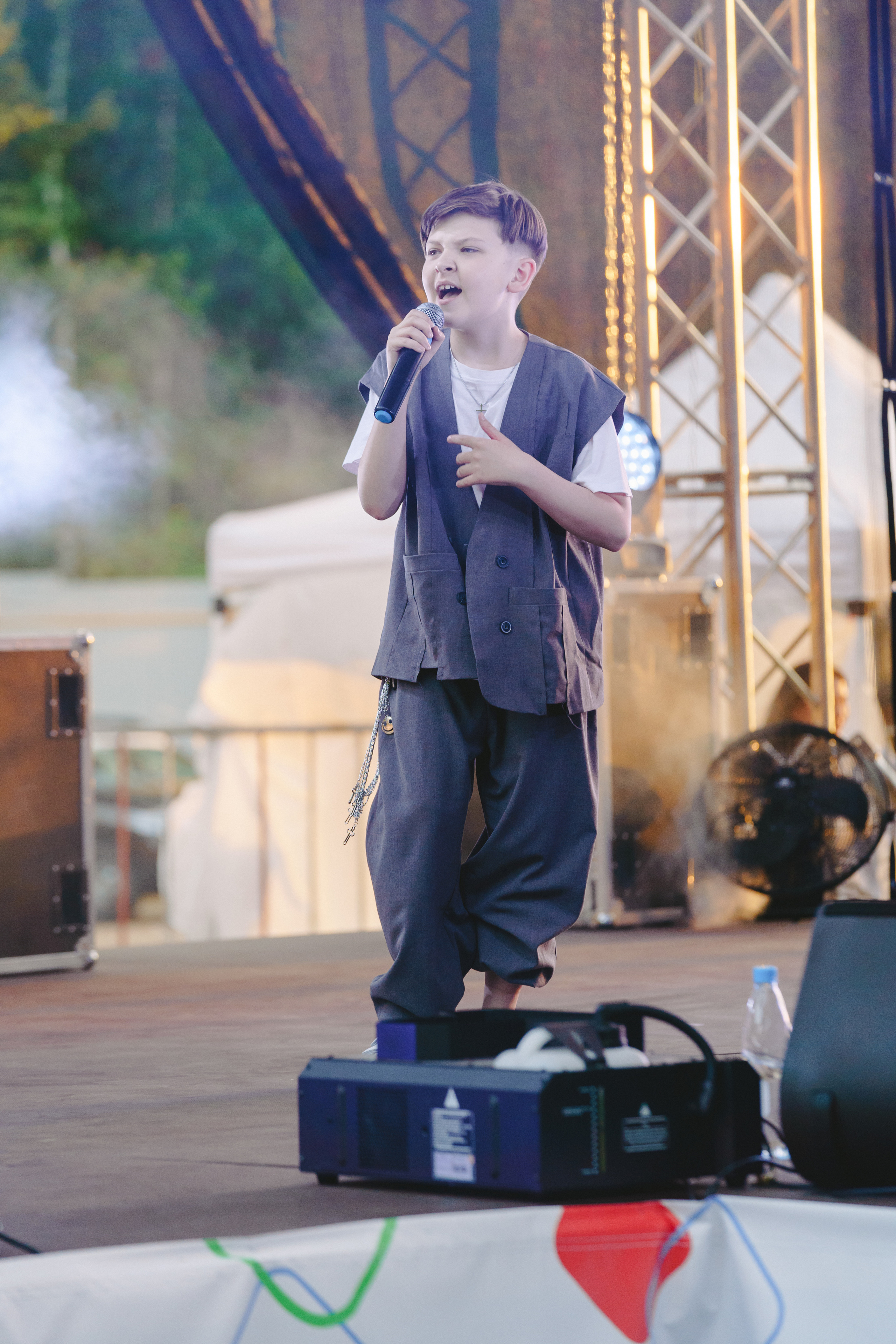 Юбилей БМАУ ДЗОЛ «Зарница». Фотограф в детский сад в Екатеринбурге, выпускные альбомы Юлия Умерова