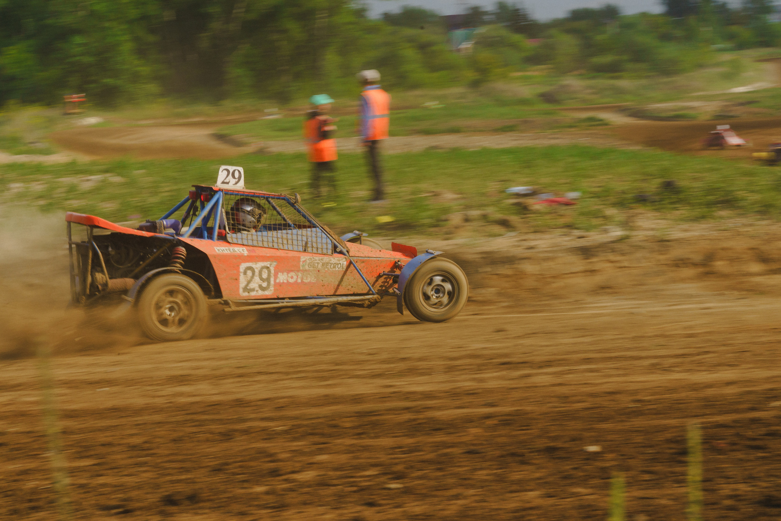 Автокросс Березовский. Фотограф Камиль Умеров. Фотограф в детский сад в Екатеринбурге, выпускные альбомы Юлия Умерова