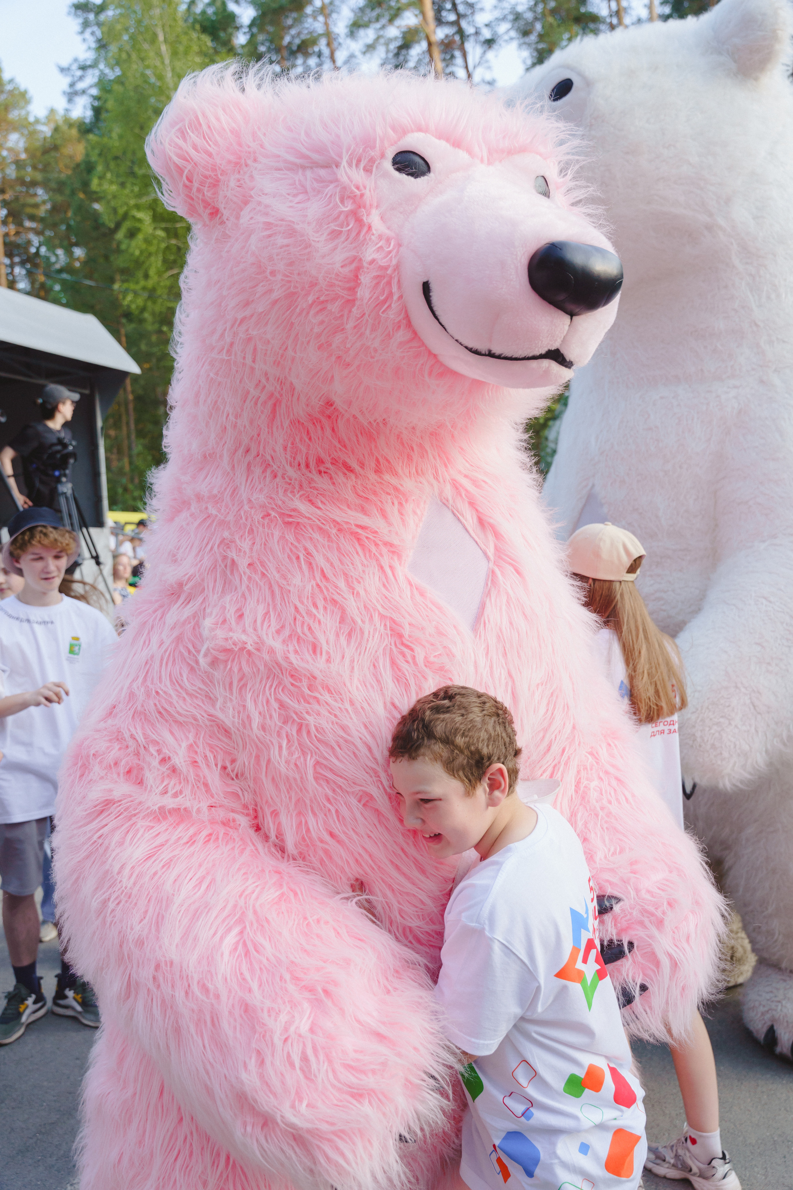 Юбилей БМАУ ДЗОЛ «Зарница». Фотограф в детский сад в Екатеринбурге, выпускные альбомы Юлия Умерова
