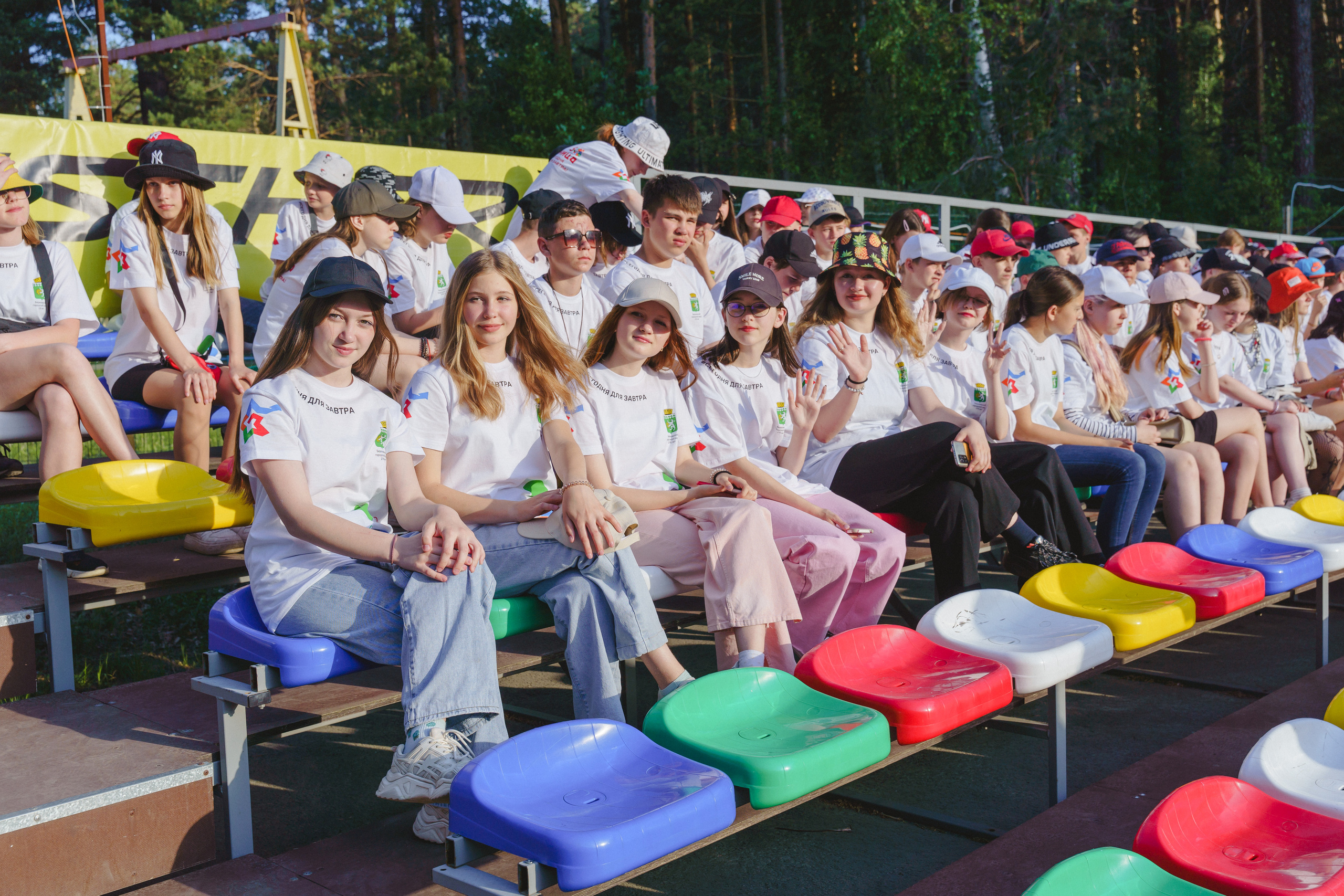 Юбилей БМАУ ДЗОЛ «Зарница». Фотограф в детский сад в Екатеринбурге, выпускные альбомы Юлия Умерова