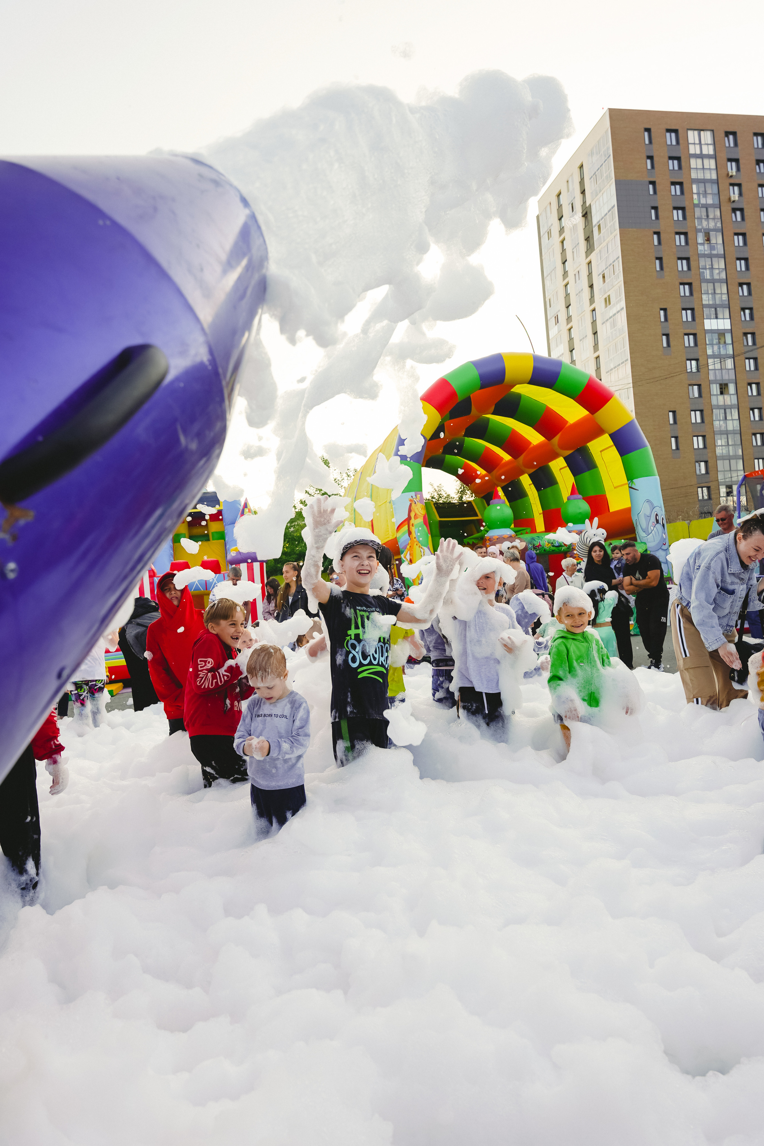 Открытие парка аттракционов «Галактика развлечений». Фотограф в детский сад в Екатеринбурге, выпускные альбомы Юлия Умерова