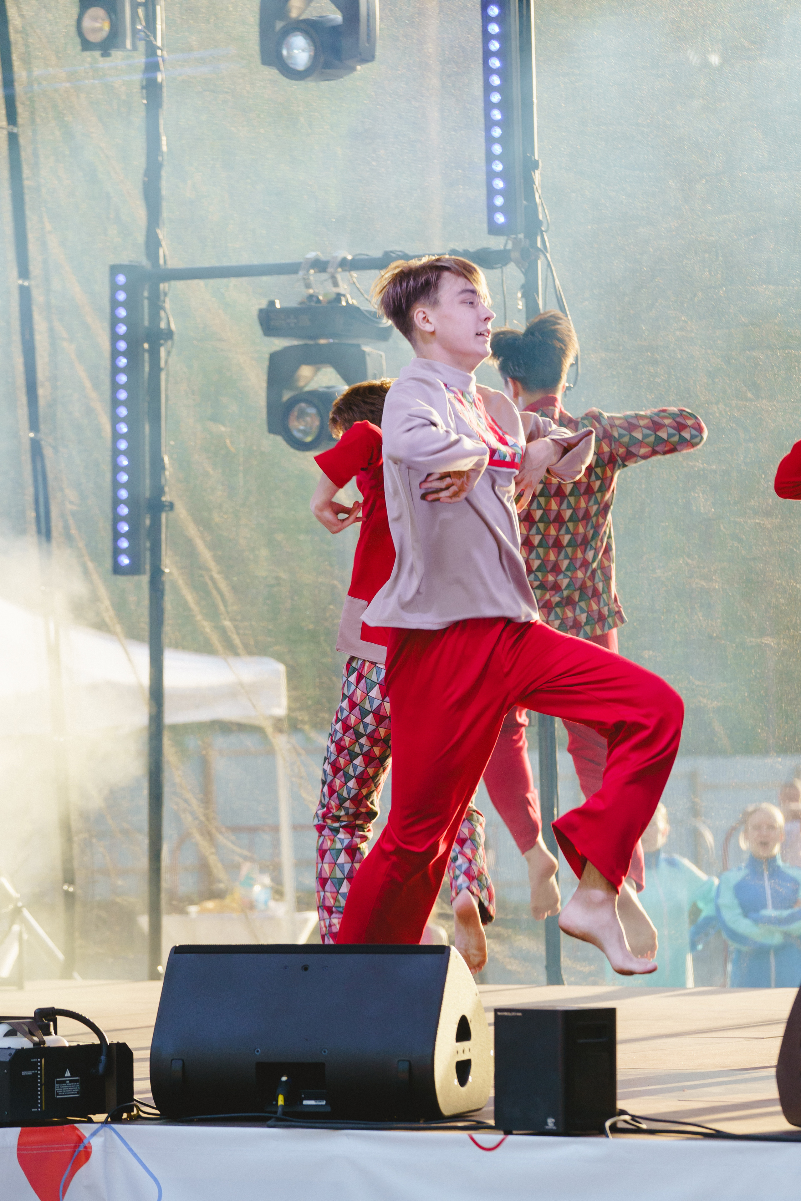 Юбилей БМАУ ДЗОЛ «Зарница». Фотограф в детский сад в Екатеринбурге, выпускные альбомы Юлия Умерова