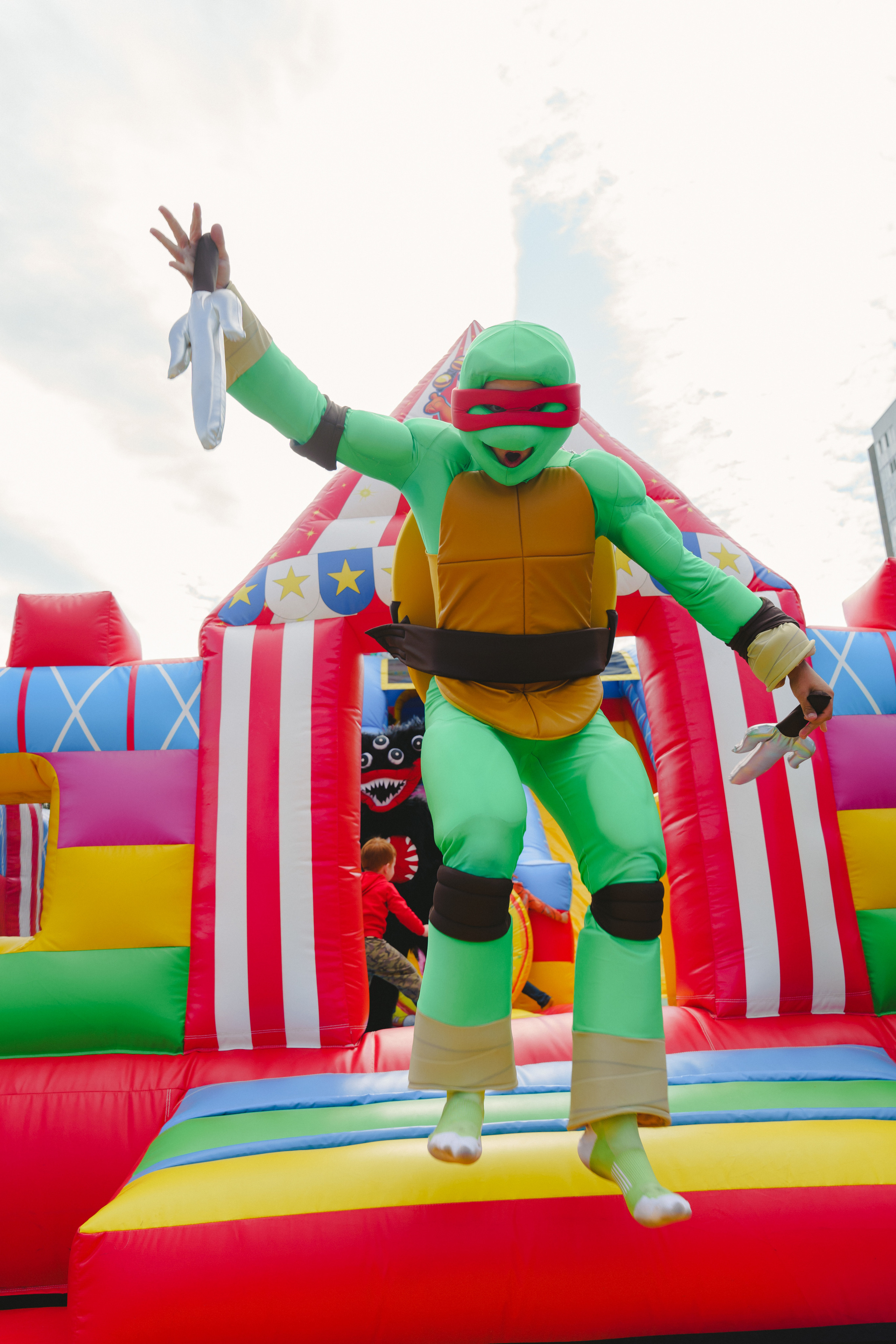 Открытие парка аттракционов «Галактика развлечений». Фотограф в детский сад в Екатеринбурге, выпускные альбомы Юлия Умерова