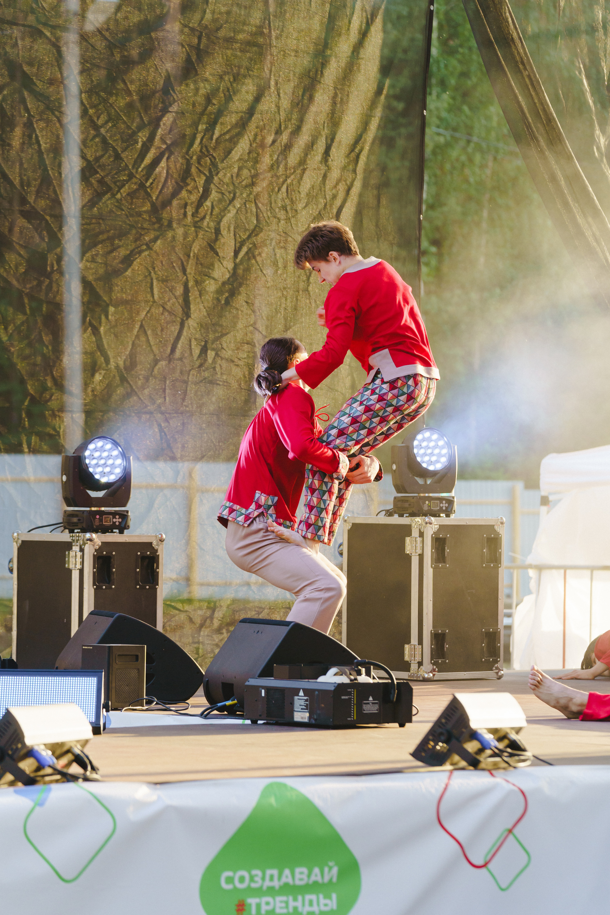Юбилей БМАУ ДЗОЛ «Зарница». Фотограф в детский сад в Екатеринбурге, выпускные альбомы Юлия Умерова
