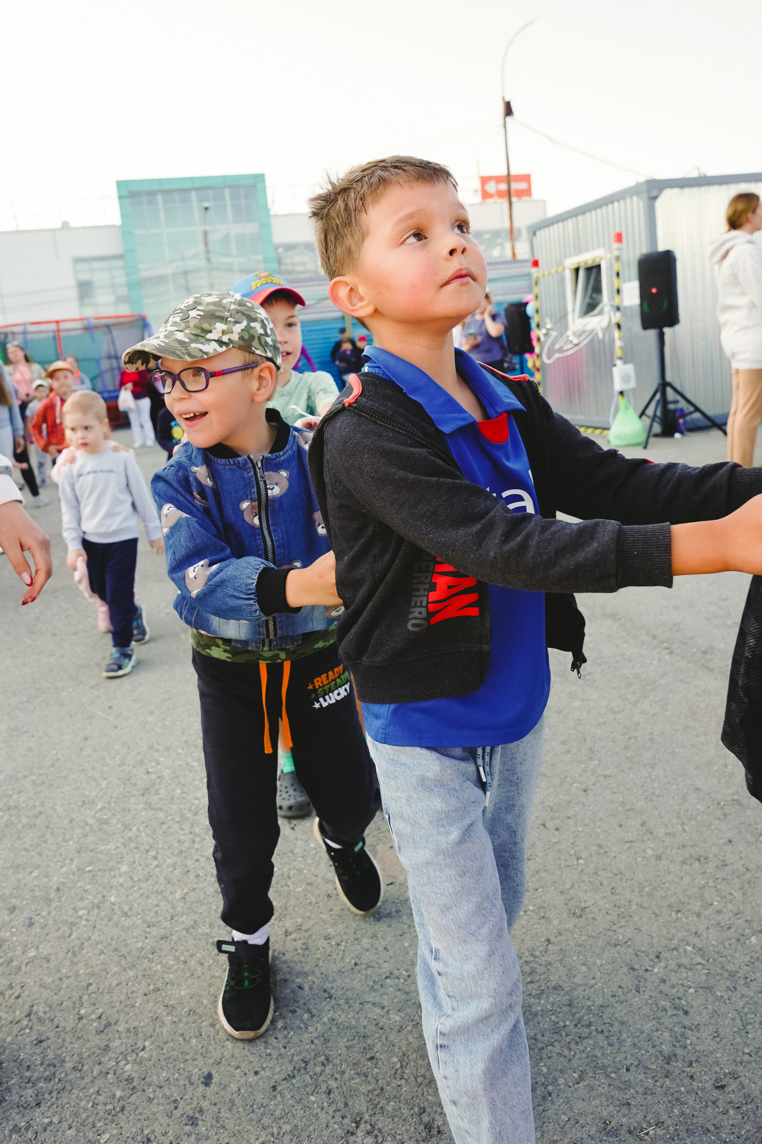 Открытие парка аттракционов «Галактика развлечений». Фотограф в детский сад в Екатеринбурге, выпускные альбомы Юлия Умерова