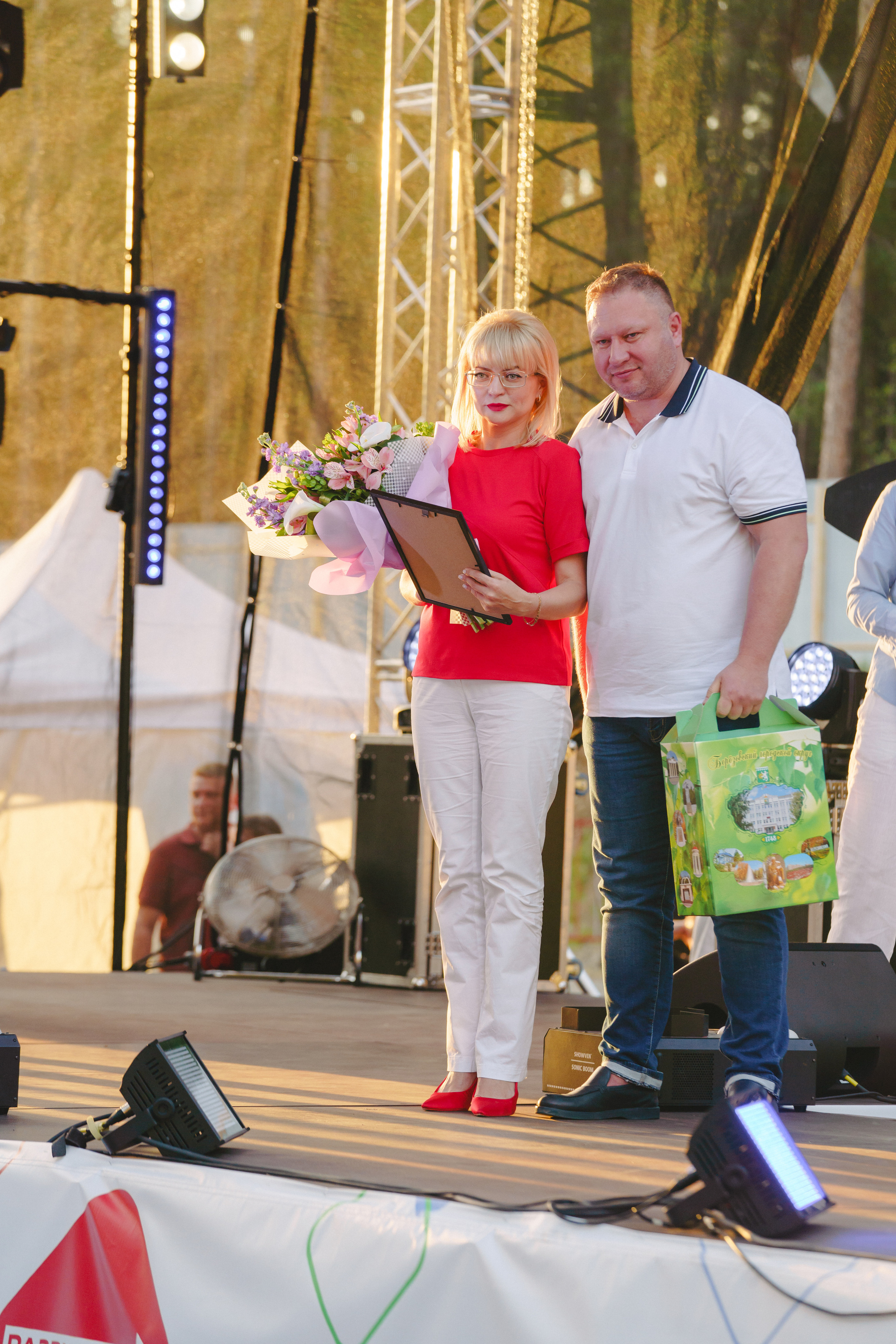Юбилей БМАУ ДЗОЛ «Зарница». Фотограф в детский сад в Екатеринбурге, выпускные альбомы Юлия Умерова