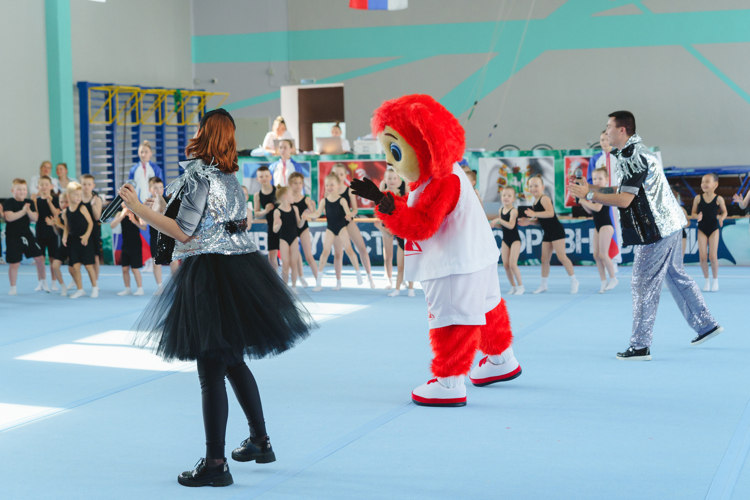 Межрегиональные соревнования по спортивной акробатике «Киндер Сюрприз». Фотограф в детский сад в Екатеринбурге, выпускные альбомы Юлия Умерова