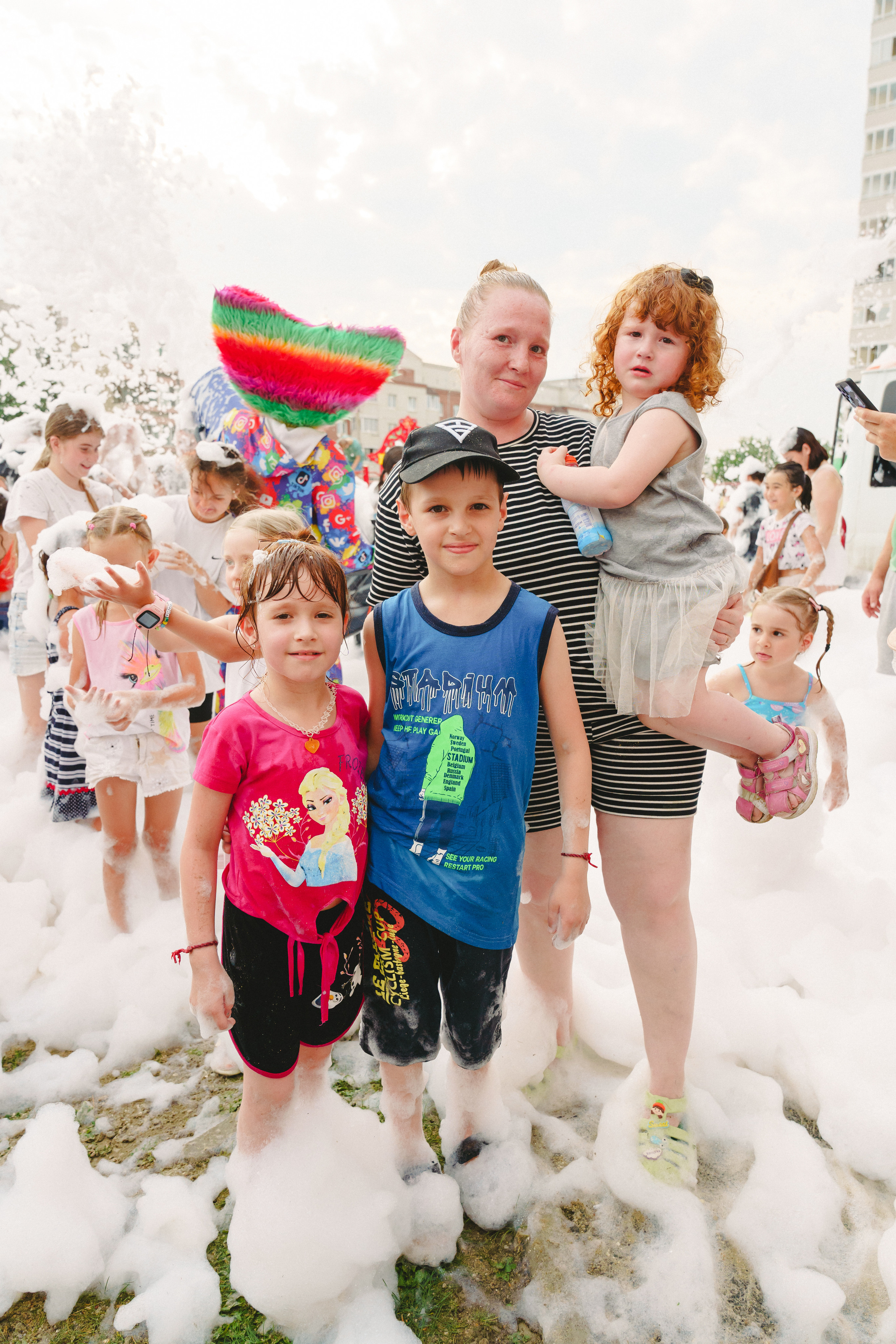 Пена — ПАТИ «Галактика развлечений» и «УК КОТ». Фотограф в детский сад в Екатеринбурге, выпускные альбомы Юлия Умерова