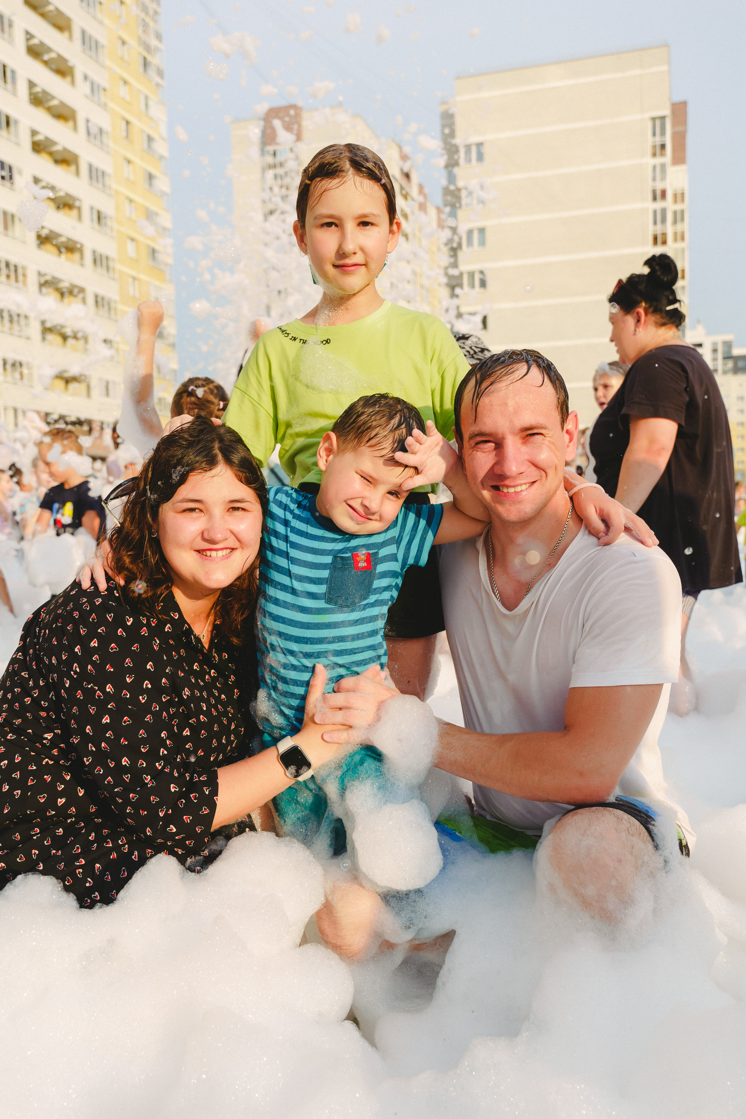 Пена — ПАТИ «Галактика развлечений» и «УК КОТ». Фотограф в детский сад в Екатеринбурге, выпускные альбомы Юлия Умерова