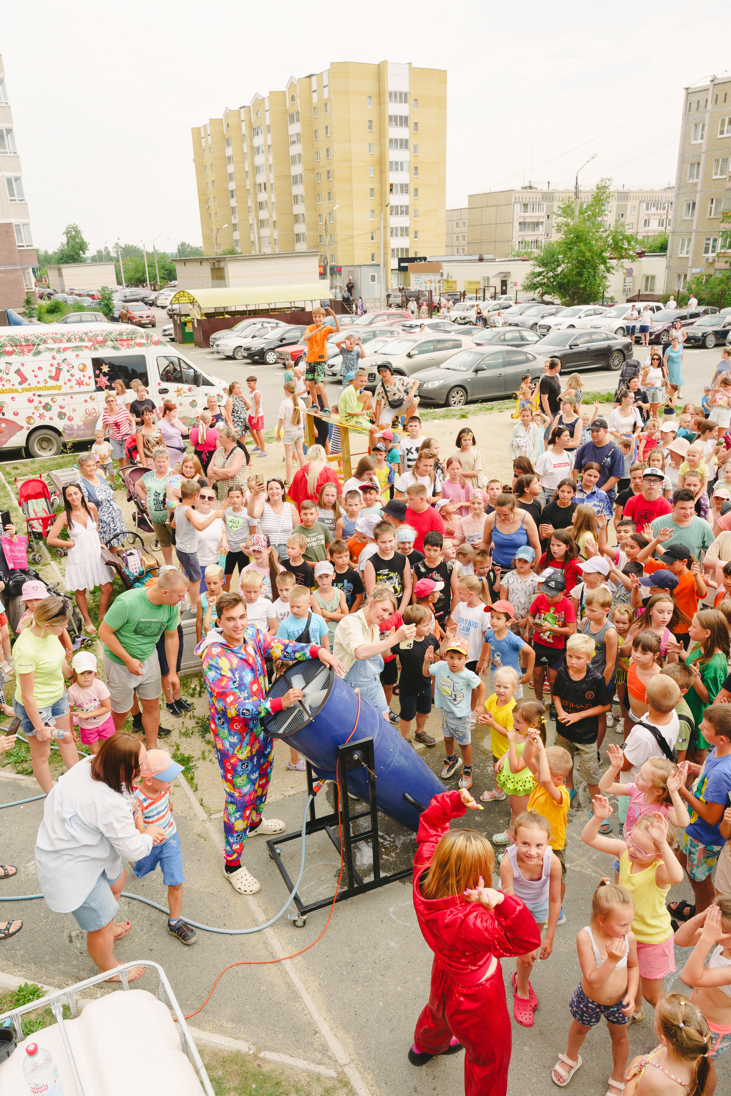 Пена — ПАТИ «Галактика развлечений» и «УК КОТ». Фотограф в детский сад в Екатеринбурге, выпускные альбомы Юлия Умерова