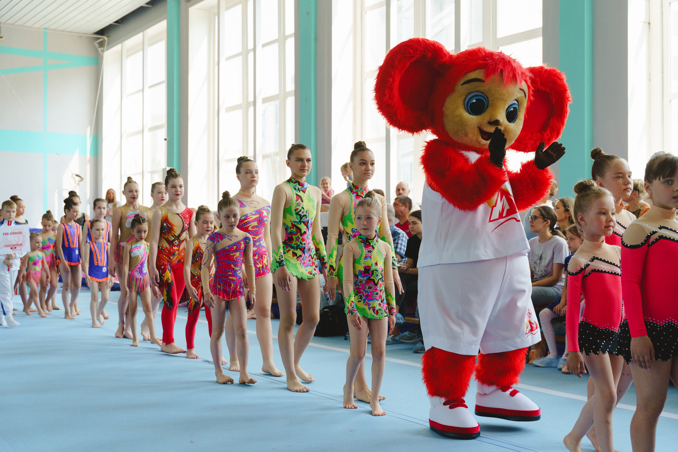 Межрегиональные соревнования по спортивной акробатике «Киндер Сюрприз». Фотограф в детский сад в Екатеринбурге, выпускные альбомы Юлия Умерова