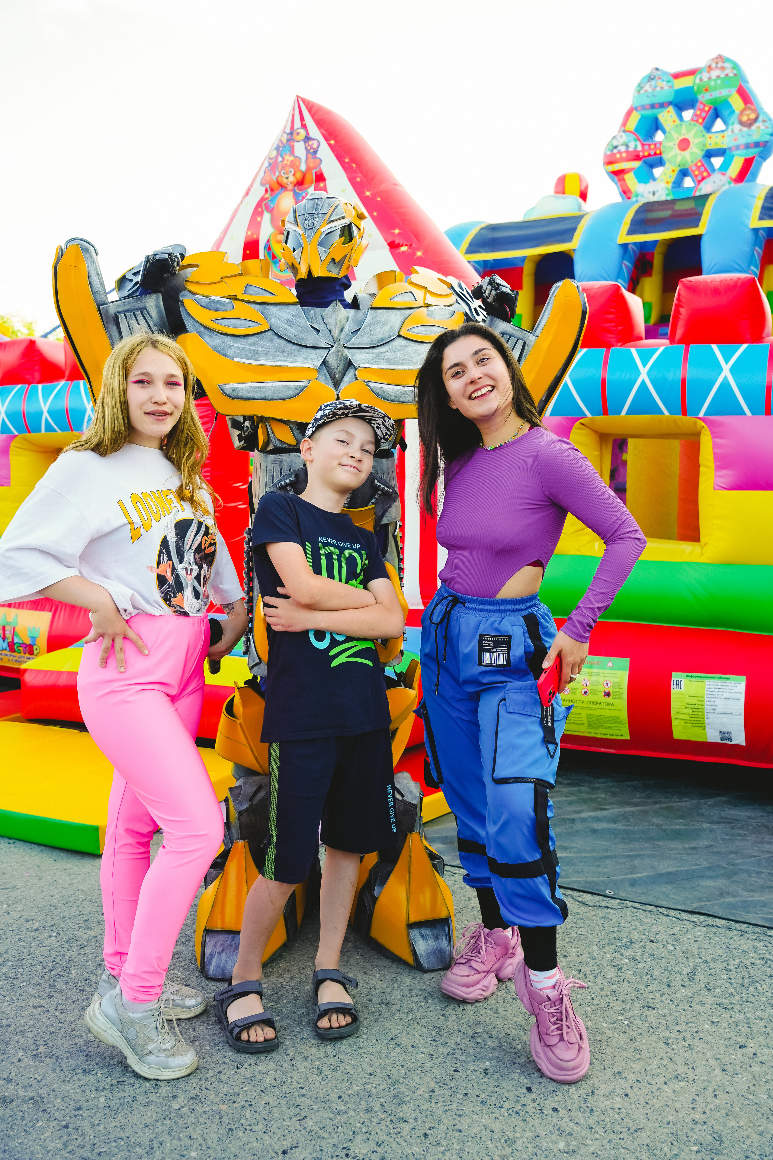 Открытие парка аттракционов «Галактика развлечений». Фотограф в детский сад в Екатеринбурге, выпускные альбомы Юлия Умерова