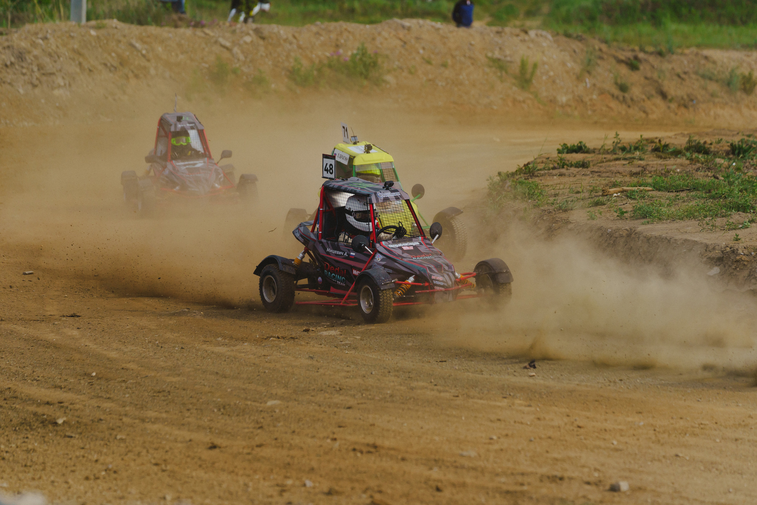Автокросс Березовский. Фотограф Камиль Умеров. Фотограф в детский сад в Екатеринбурге, выпускные альбомы Юлия Умерова