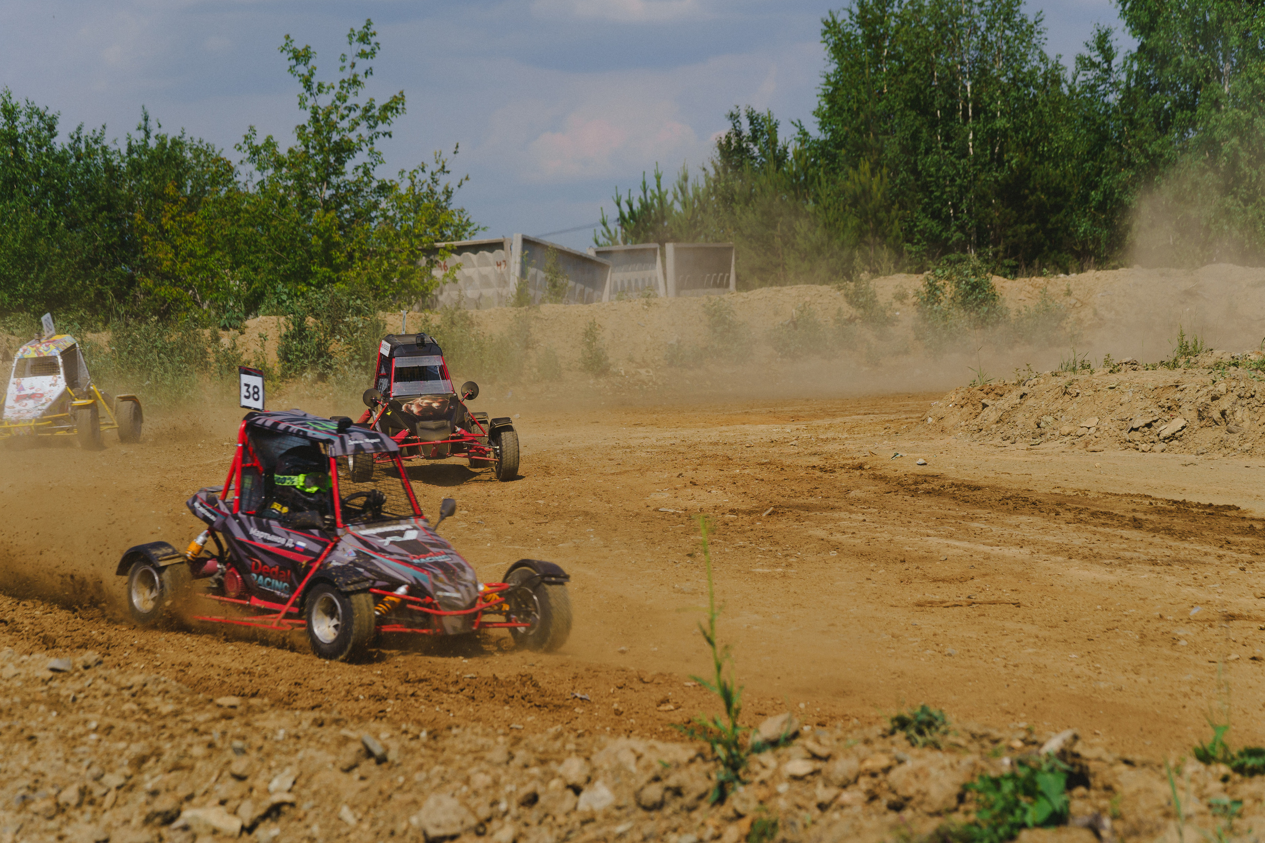 Автокросс Березовский. Фотограф Камиль Умеров. Фотограф в детский сад в Екатеринбурге, выпускные альбомы Юлия Умерова
