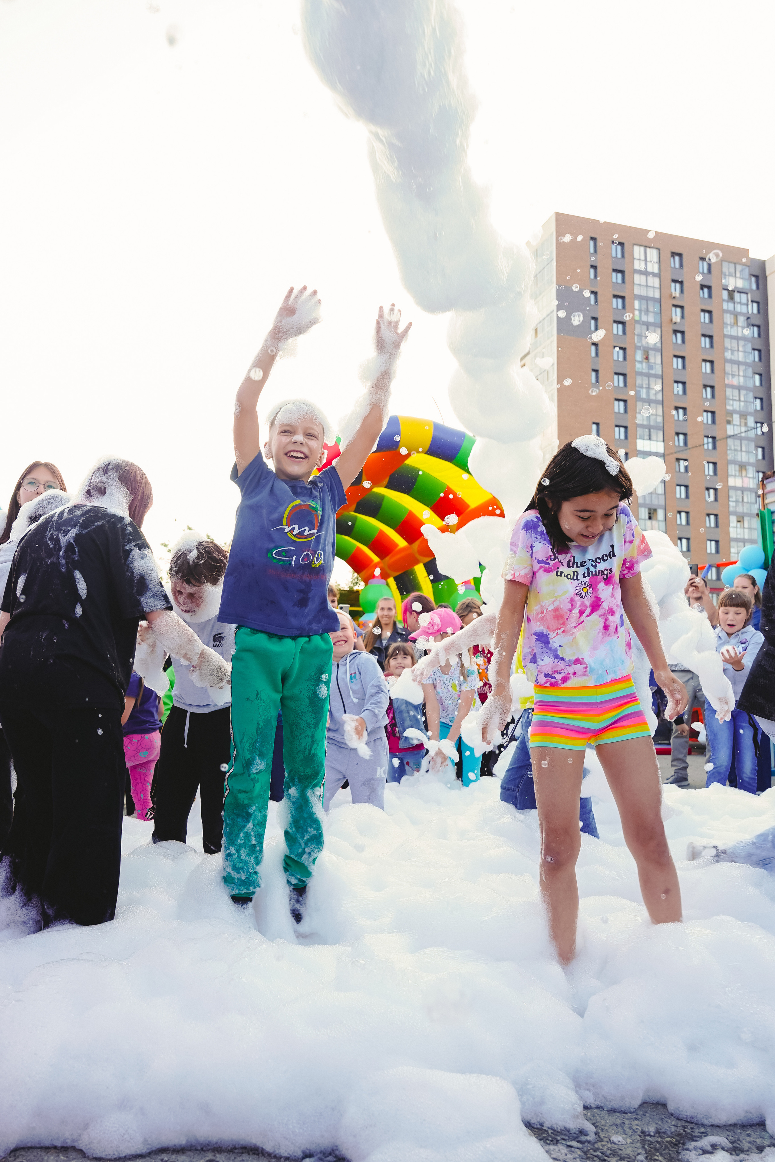 Открытие парка аттракционов «Галактика развлечений». Фотограф в детский сад в Екатеринбурге, выпускные альбомы Юлия Умерова