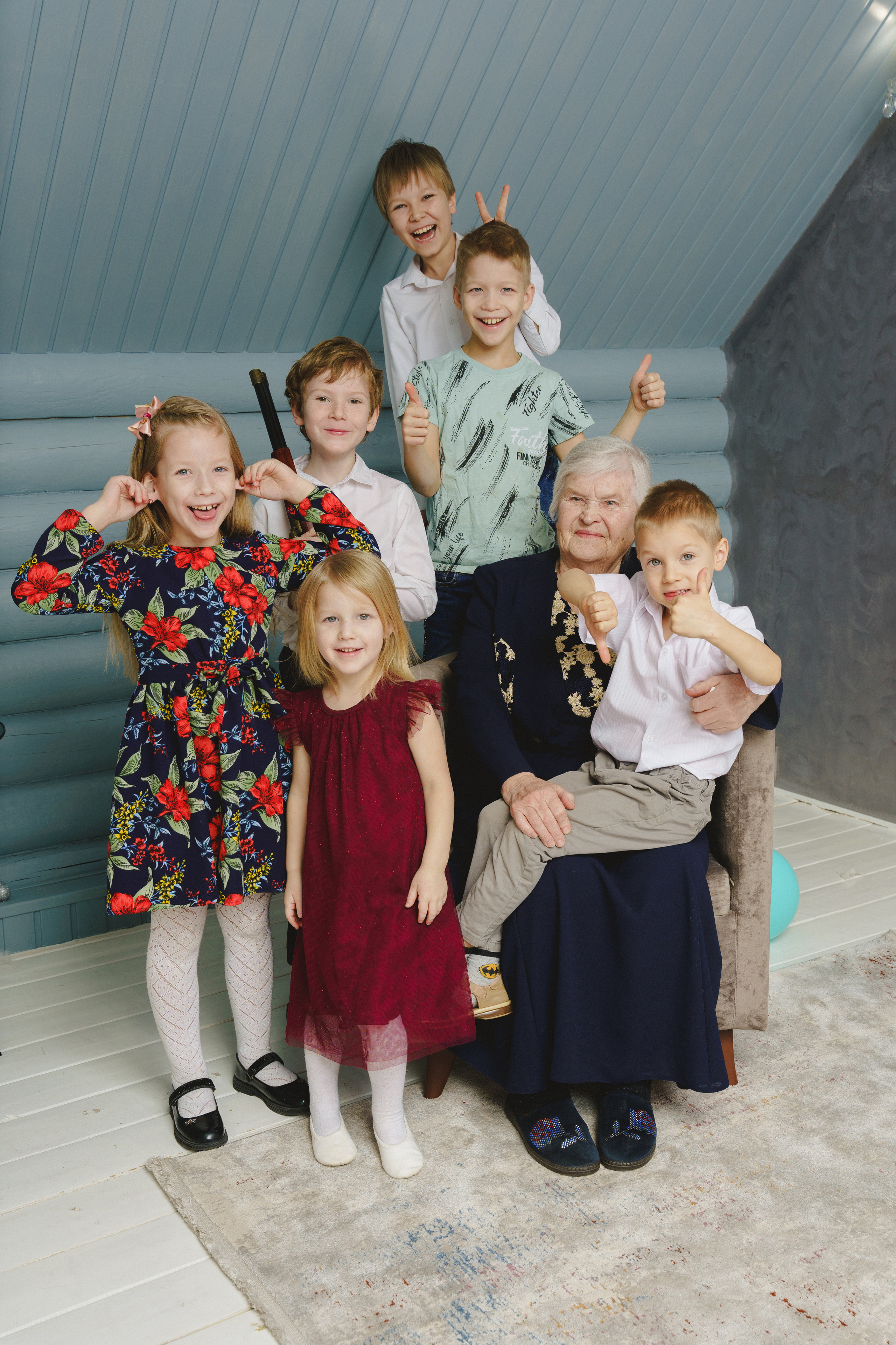 Фотосессия большой Семьи. Фотограф в детский сад в Екатеринбурге, выпускные альбомы Юлия Умерова