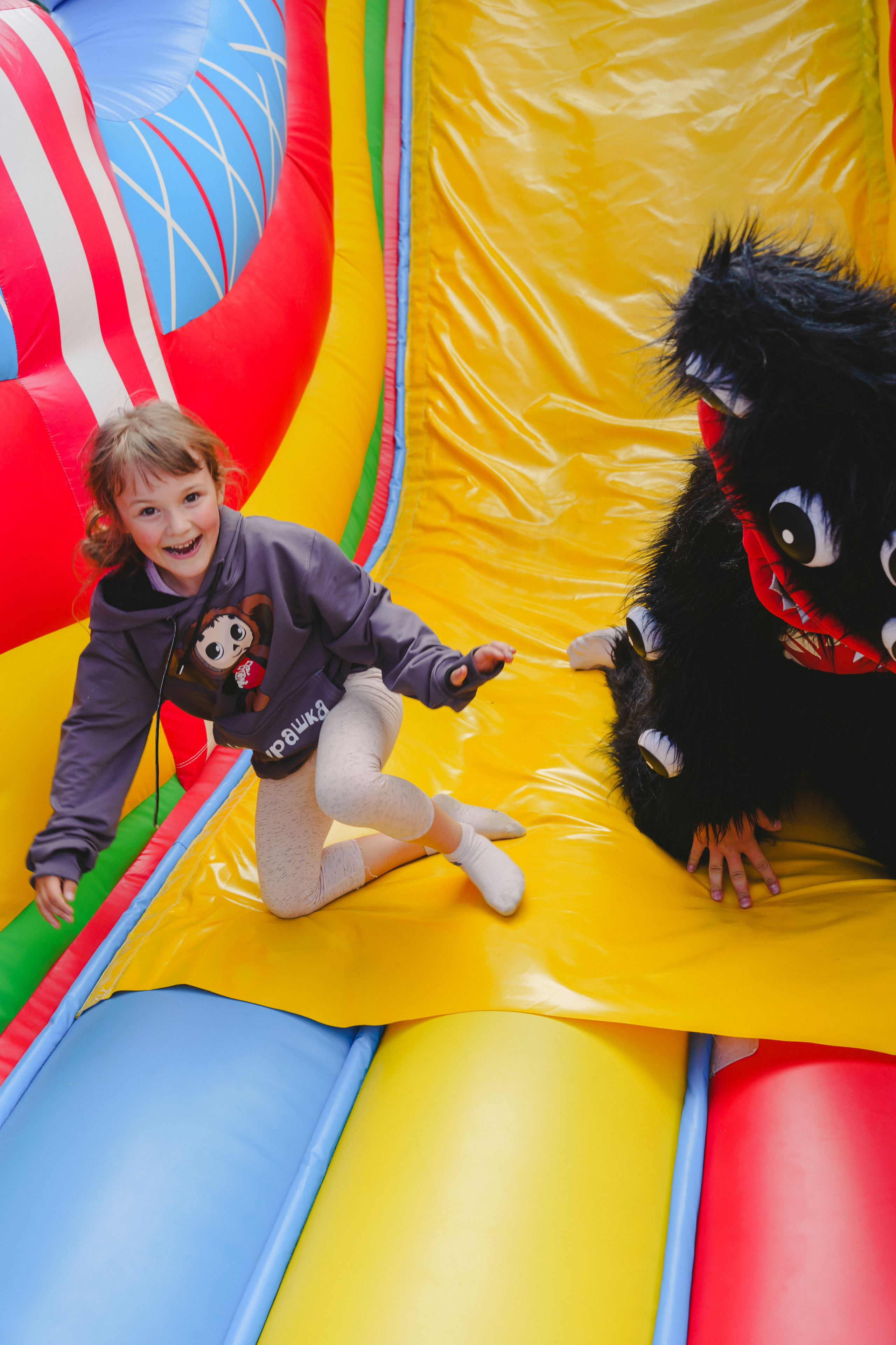Открытие парка аттракционов «Галактика развлечений». Фотограф в детский сад в Екатеринбурге, выпускные альбомы Юлия Умерова