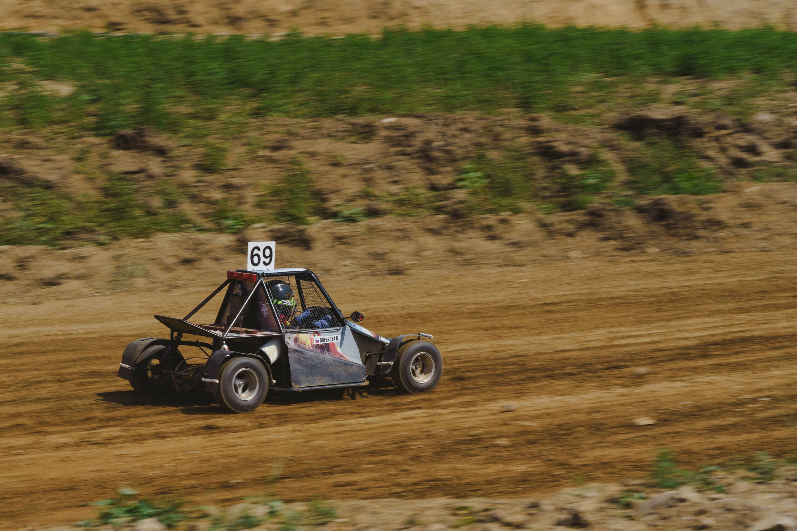 Автокросс Березовский. Фотограф Камиль Умеров. Фотограф в детский сад в Екатеринбурге, выпускные альбомы Юлия Умерова