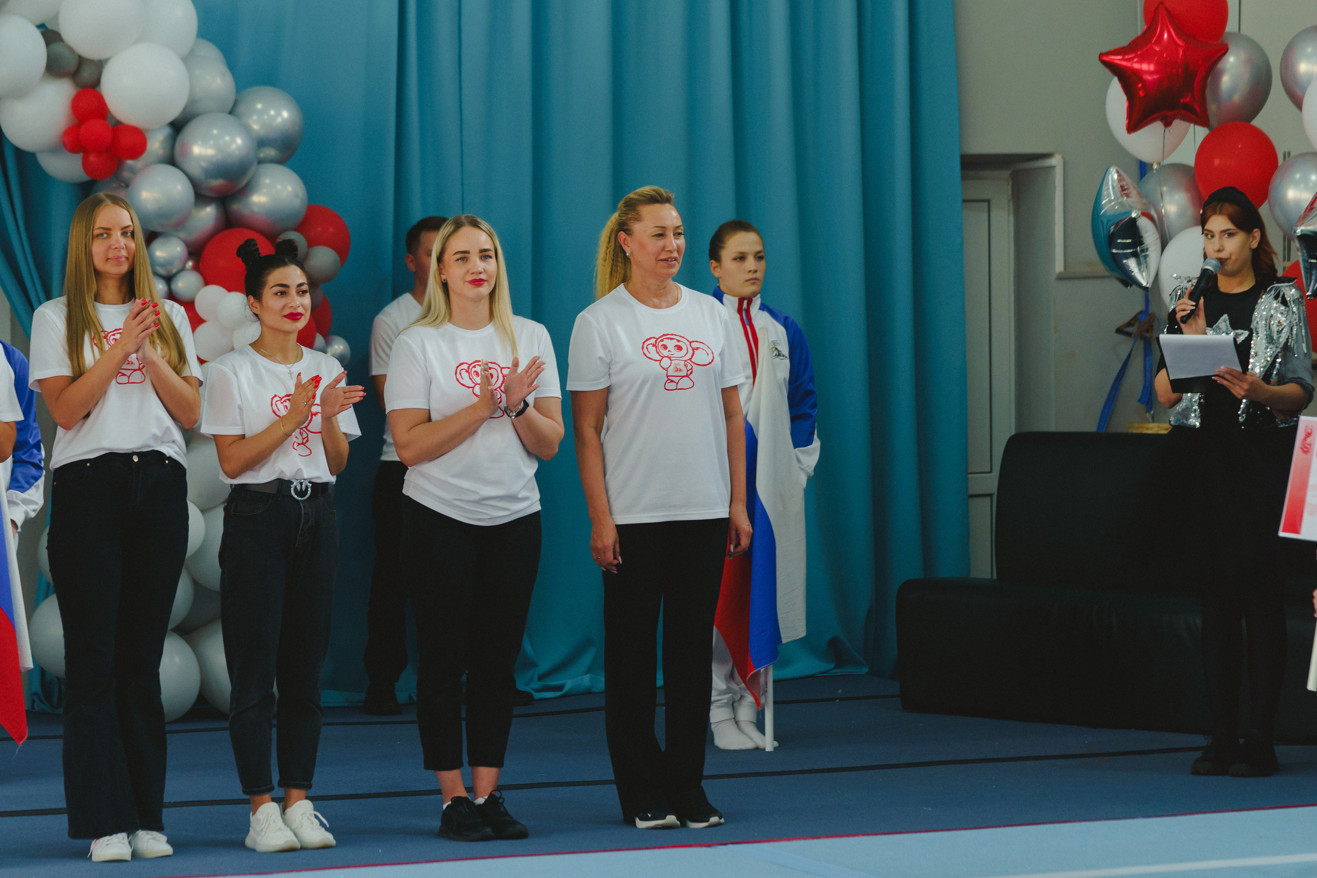 Межрегиональные соревнования по спортивной акробатике «Киндер Сюрприз». Фотограф в детский сад в Екатеринбурге, выпускные альбомы Юлия Умерова