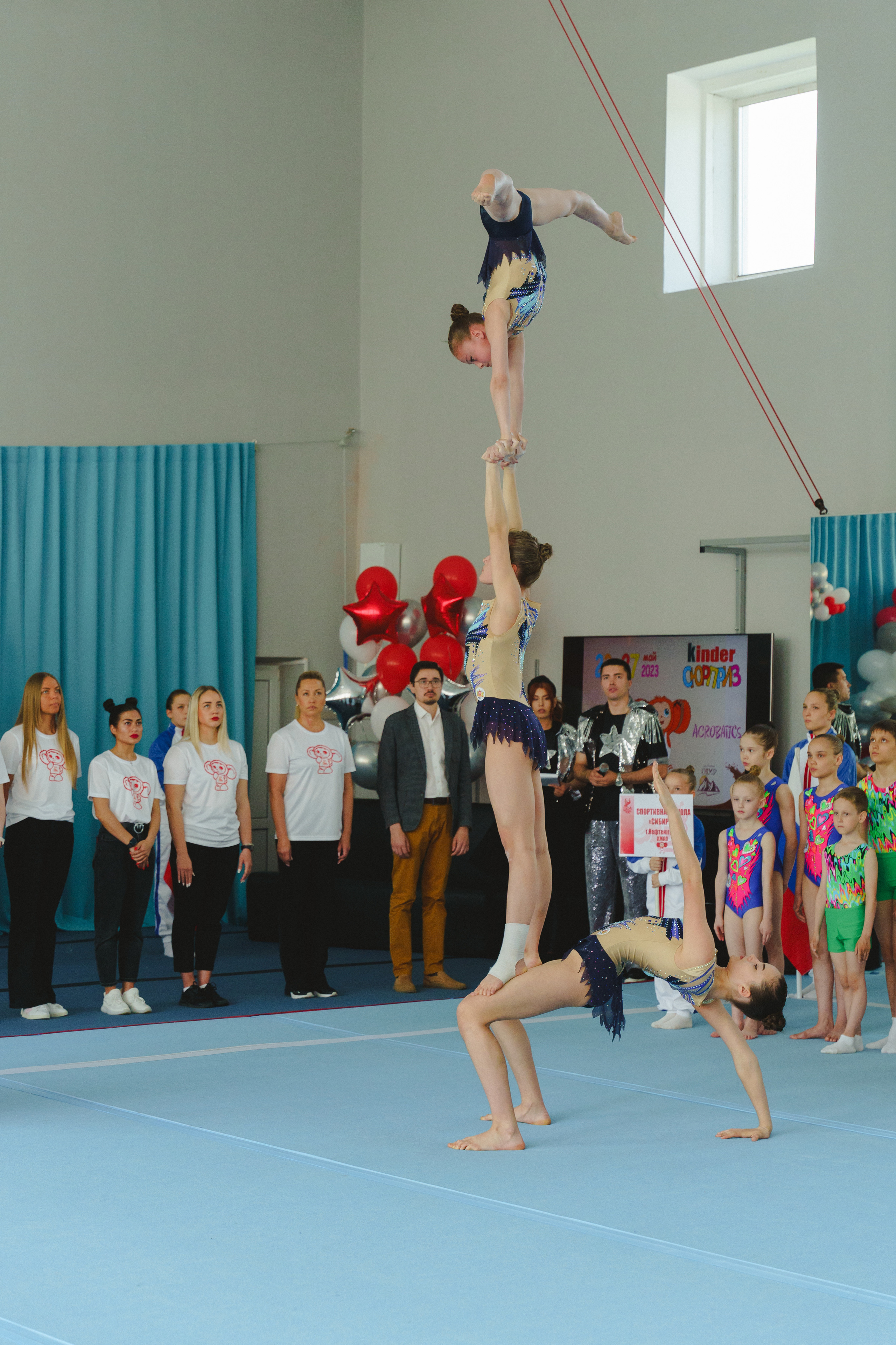 Межрегиональные соревнования по спортивной акробатике «Киндер Сюрприз». Фотограф в детский сад в Екатеринбурге, выпускные альбомы Юлия Умерова