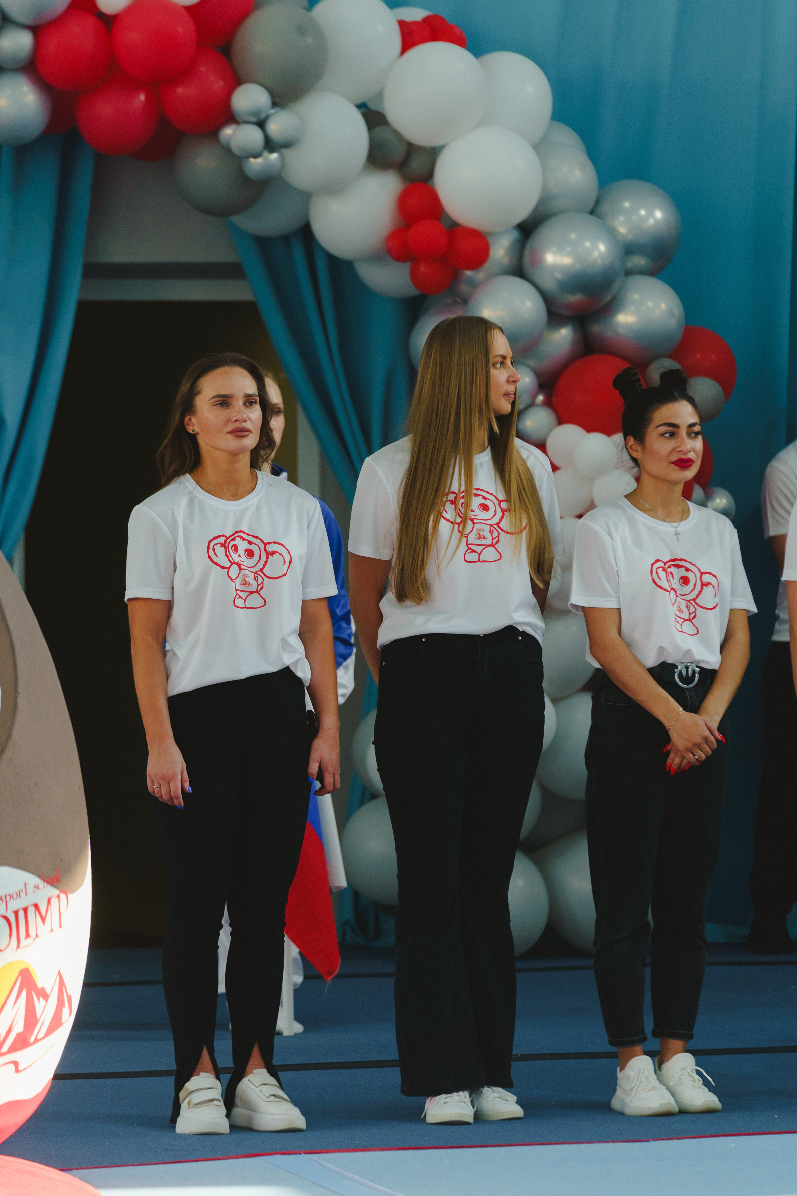 Межрегиональные соревнования по спортивной акробатике «Киндер Сюрприз». Фотограф в детский сад в Екатеринбурге, выпускные альбомы Юлия Умерова