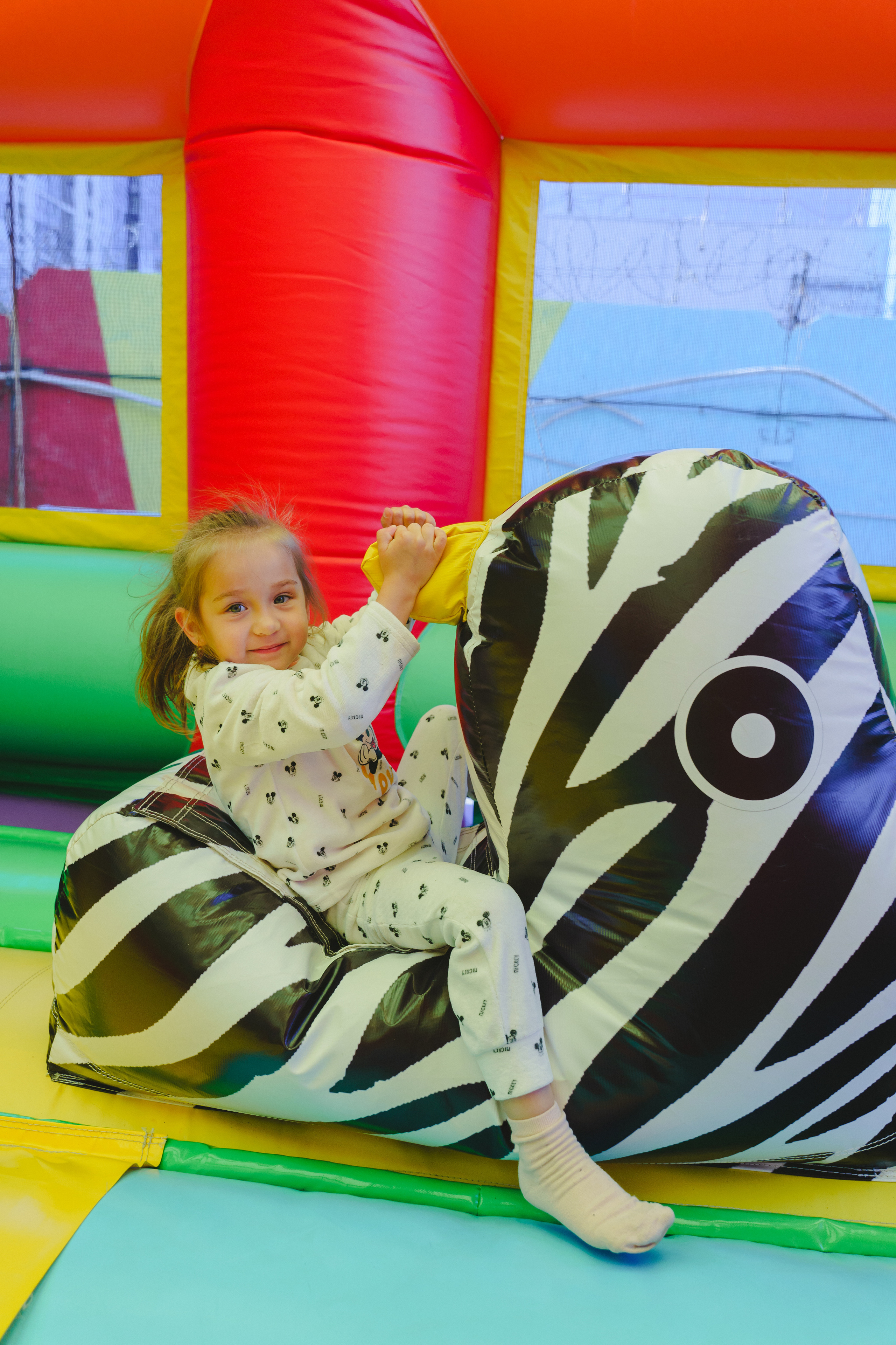 Открытие парка аттракционов «Галактика развлечений». Фотограф в детский сад в Екатеринбурге, выпускные альбомы Юлия Умерова