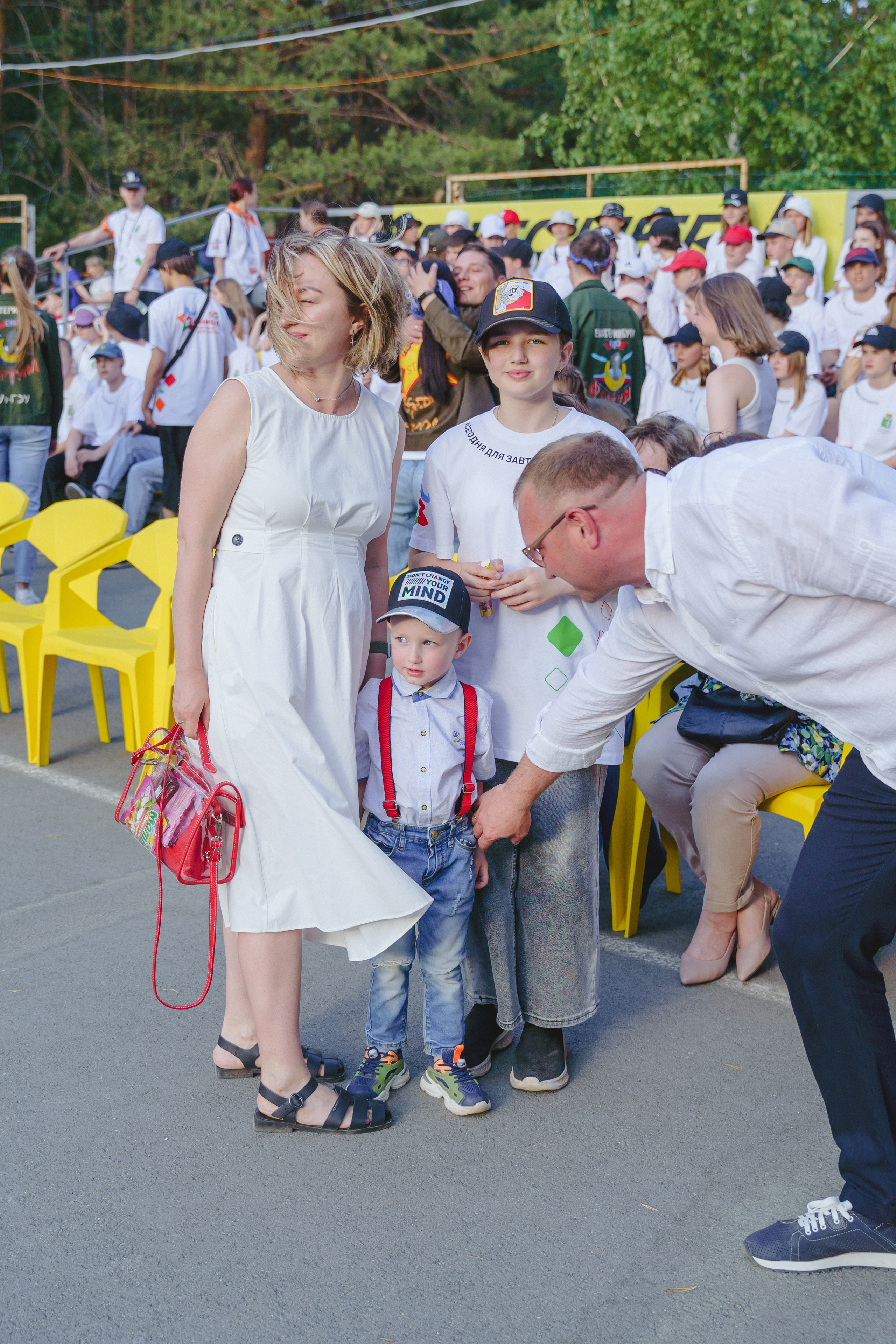 Юбилей БМАУ ДЗОЛ «Зарница». Фотограф в детский сад в Екатеринбурге, выпускные альбомы Юлия Умерова