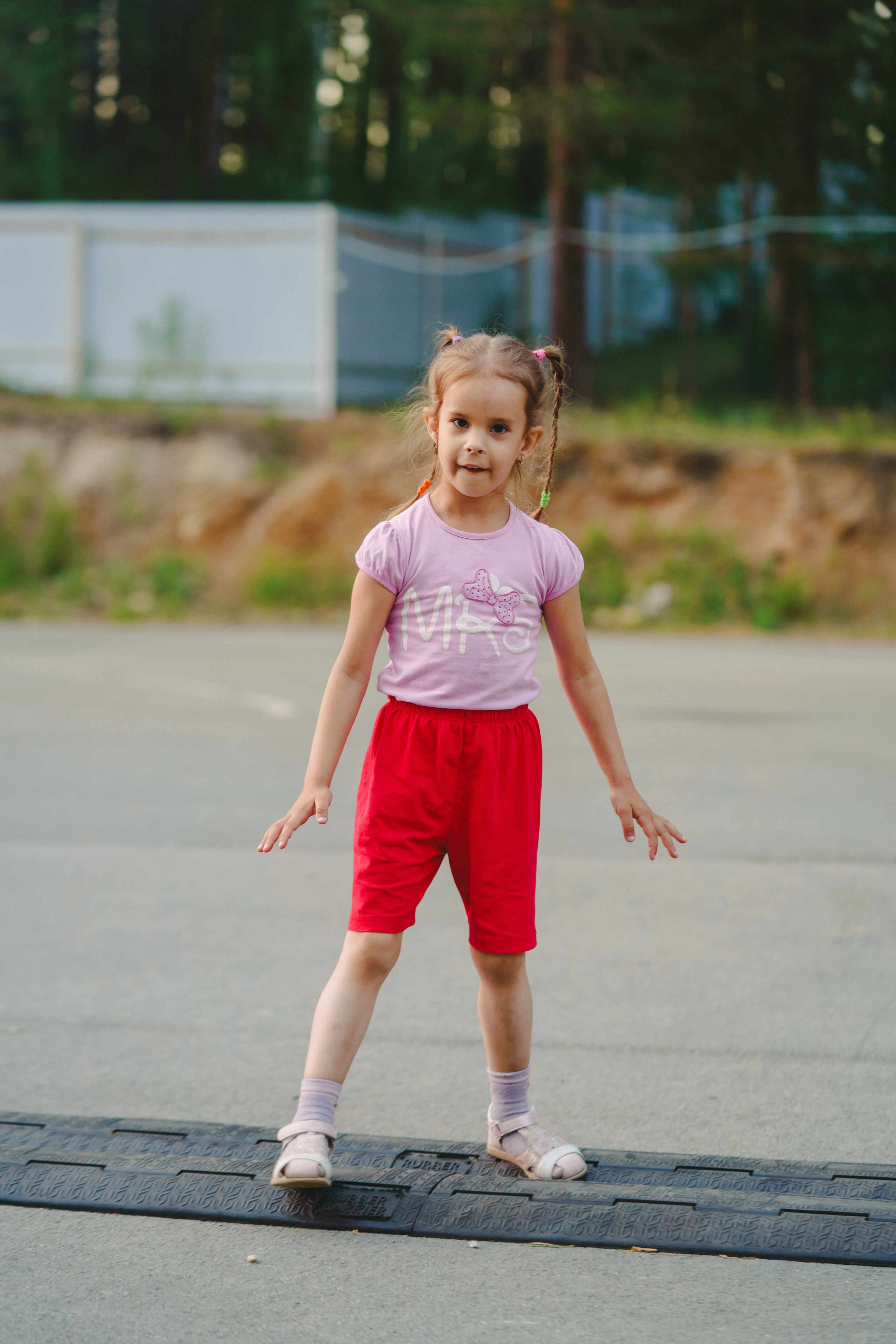 Юбилей БМАУ ДЗОЛ «Зарница». Фотограф в детский сад в Екатеринбурге, выпускные альбомы Юлия Умерова