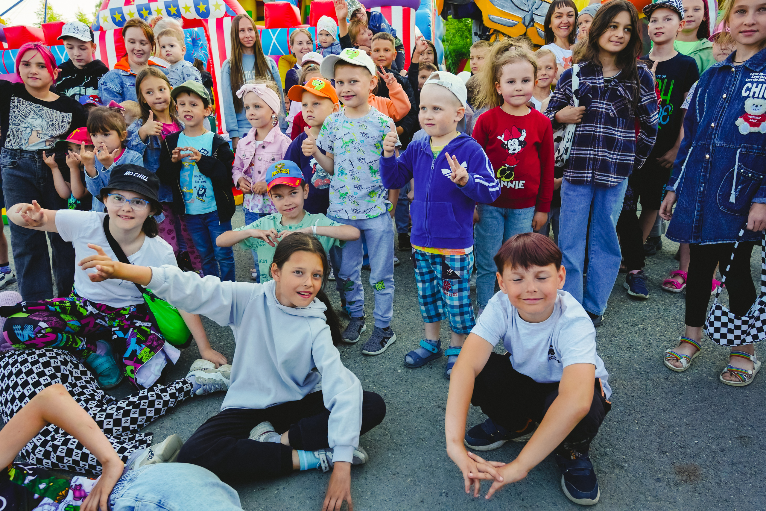 Открытие парка аттракционов «Галактика развлечений». Фотограф в детский сад в Екатеринбурге, выпускные альбомы Юлия Умерова