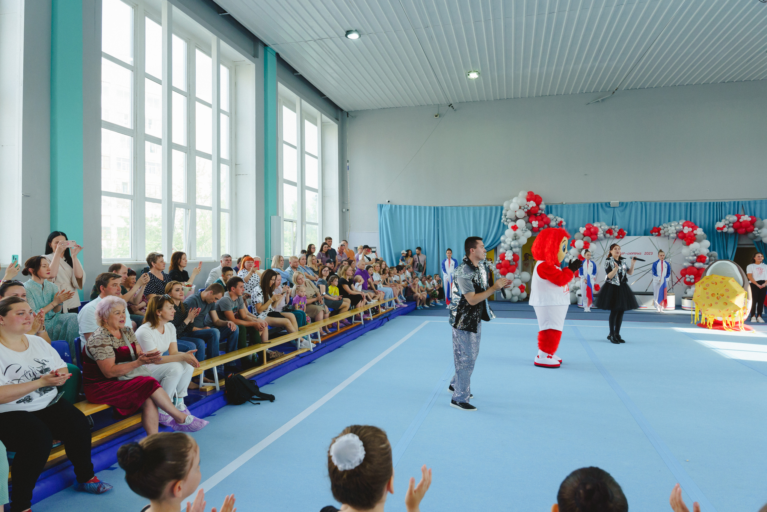 Межрегиональные соревнования по спортивной акробатике «Киндер Сюрприз». Фотограф в детский сад в Екатеринбурге, выпускные альбомы Юлия Умерова
