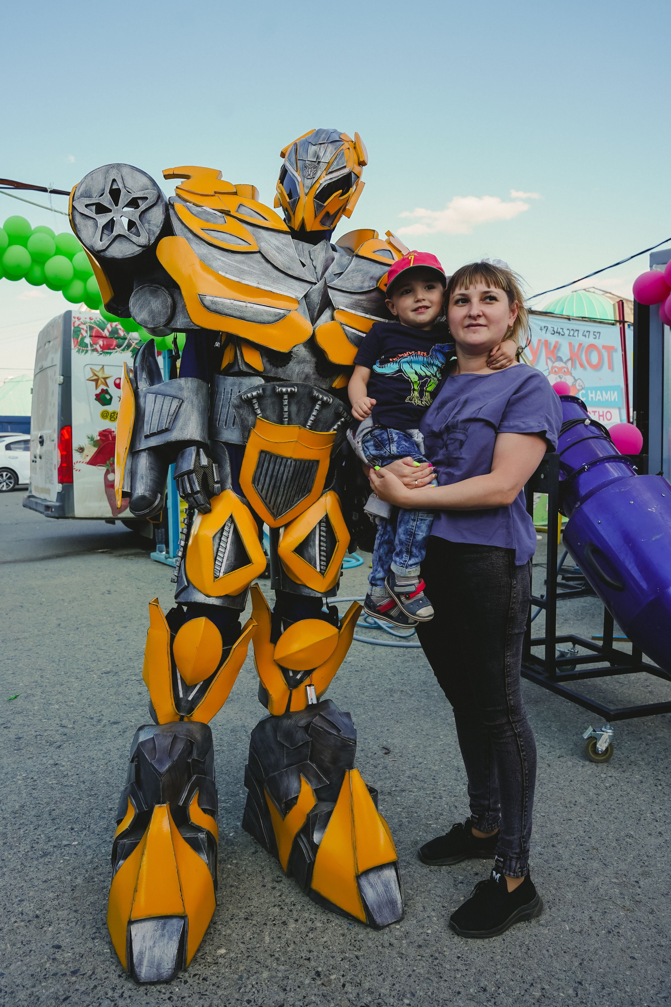 Открытие парка аттракционов «Галактика развлечений». Фотограф в детский сад в Екатеринбурге, выпускные альбомы Юлия Умерова