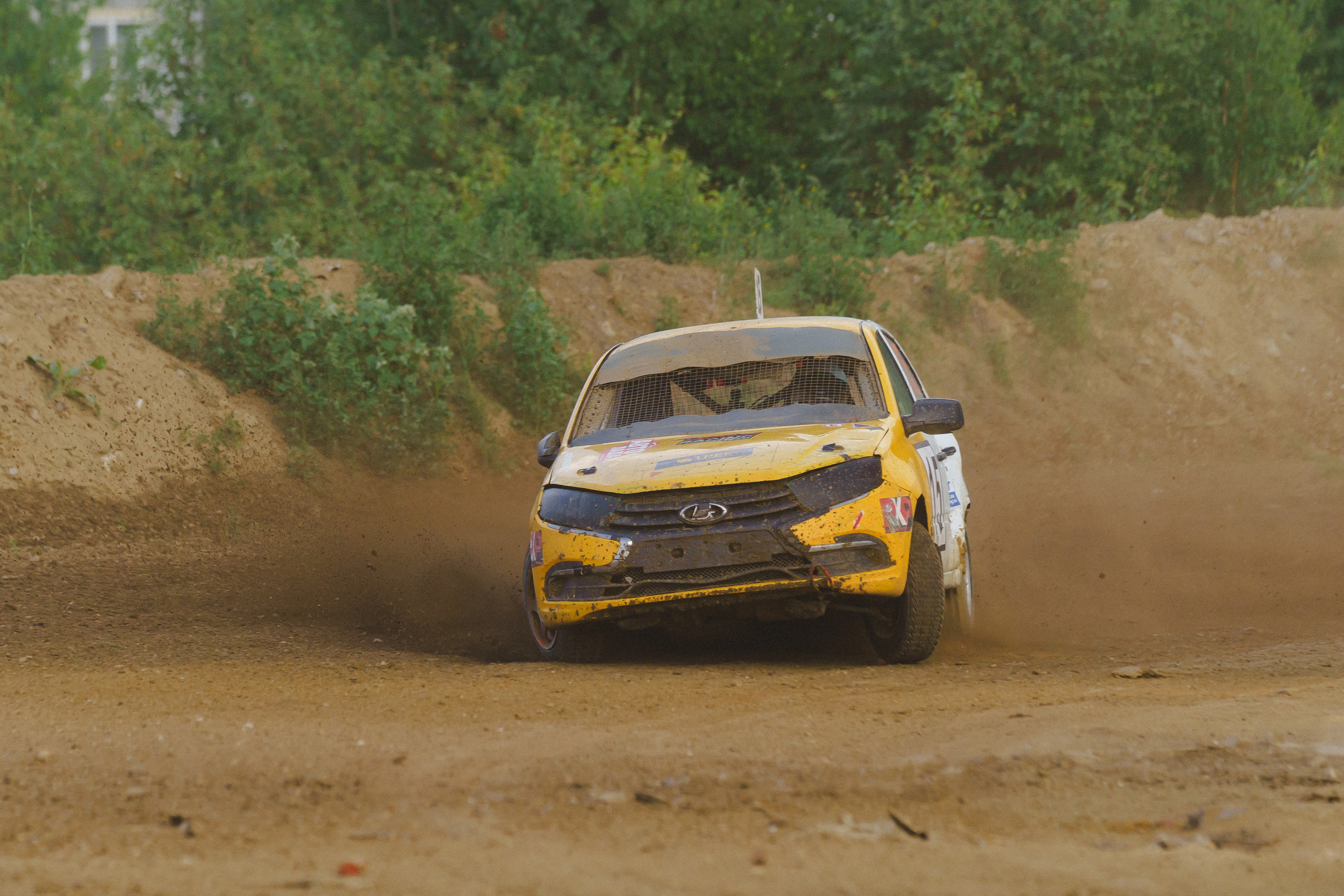 Автокросс Березовский. Фотограф Камиль Умеров. Фотограф в детский сад в Екатеринбурге, выпускные альбомы Юлия Умерова