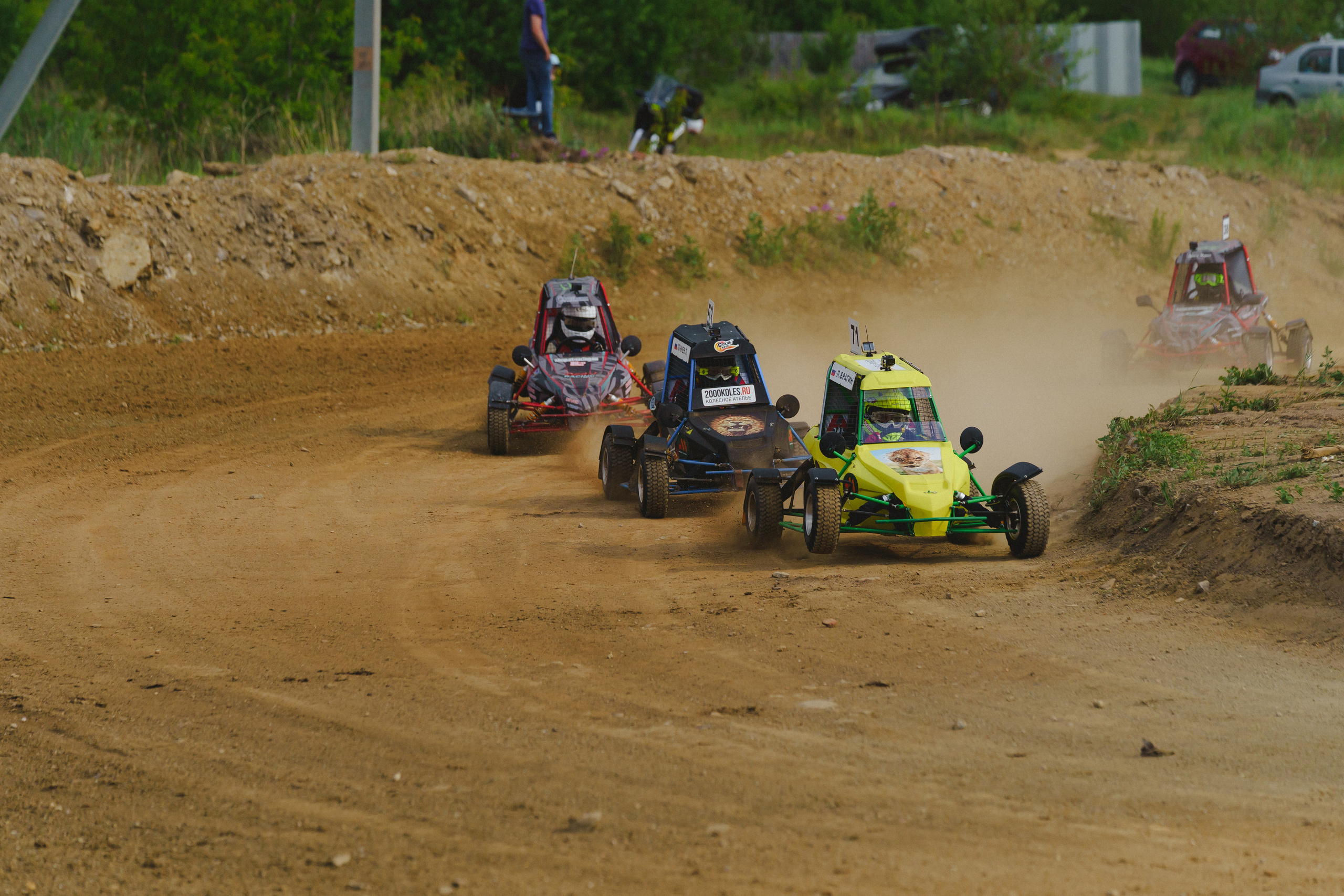 Автокросс Березовский. Фотограф Камиль Умеров. Фотограф в детский сад в Екатеринбурге, выпускные альбомы Юлия Умерова