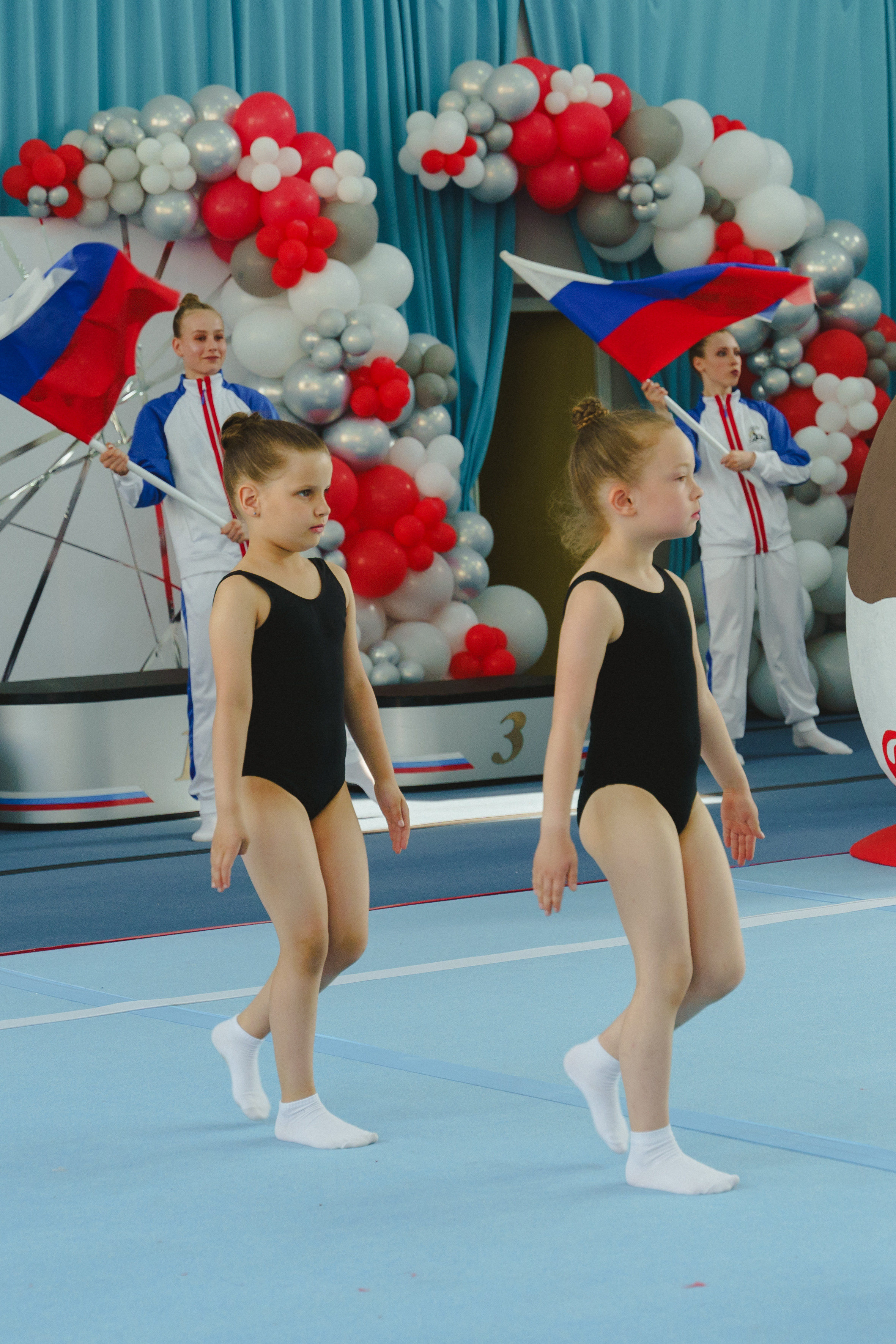 Межрегиональные соревнования по спортивной акробатике «Киндер Сюрприз». Фотограф в детский сад в Екатеринбурге, выпускные альбомы Юлия Умерова