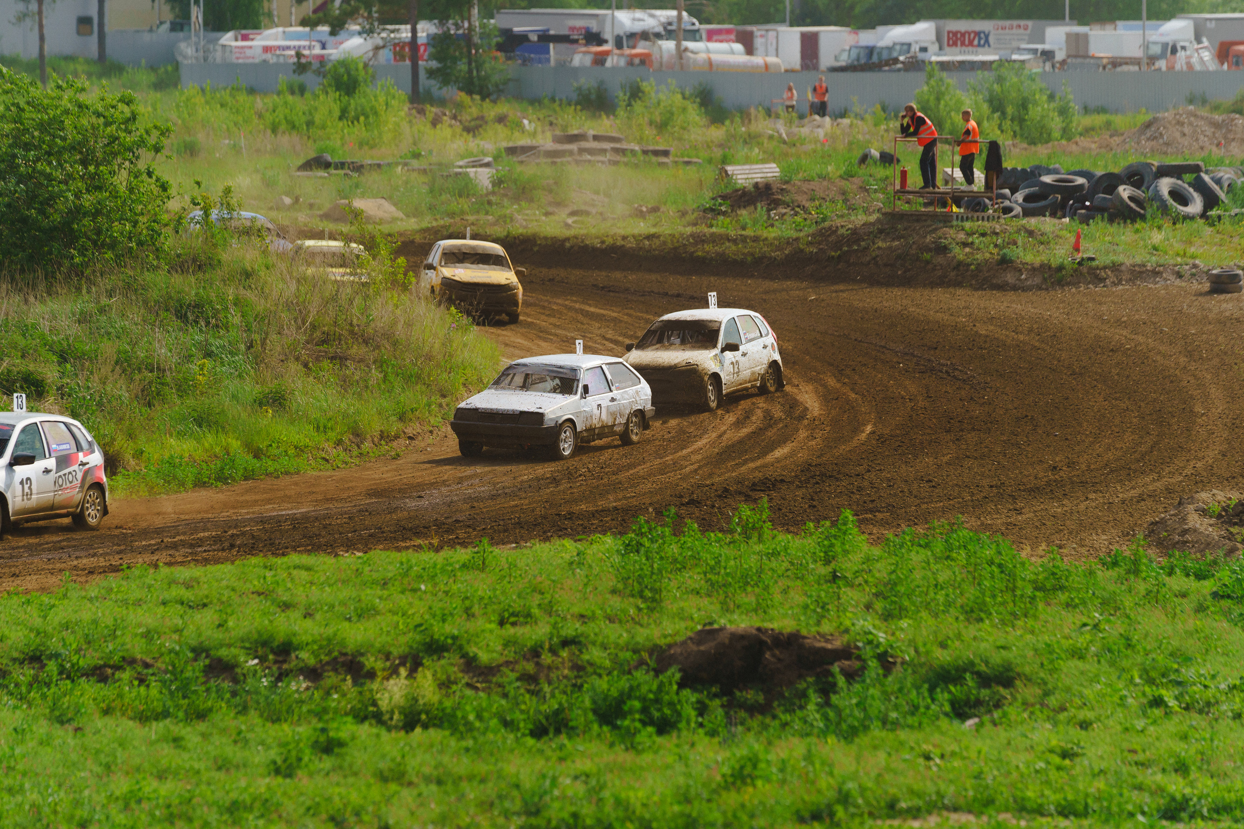 Автокросс Березовский. Фотограф Камиль Умеров. Фотограф в детский сад в Екатеринбурге, выпускные альбомы Юлия Умерова