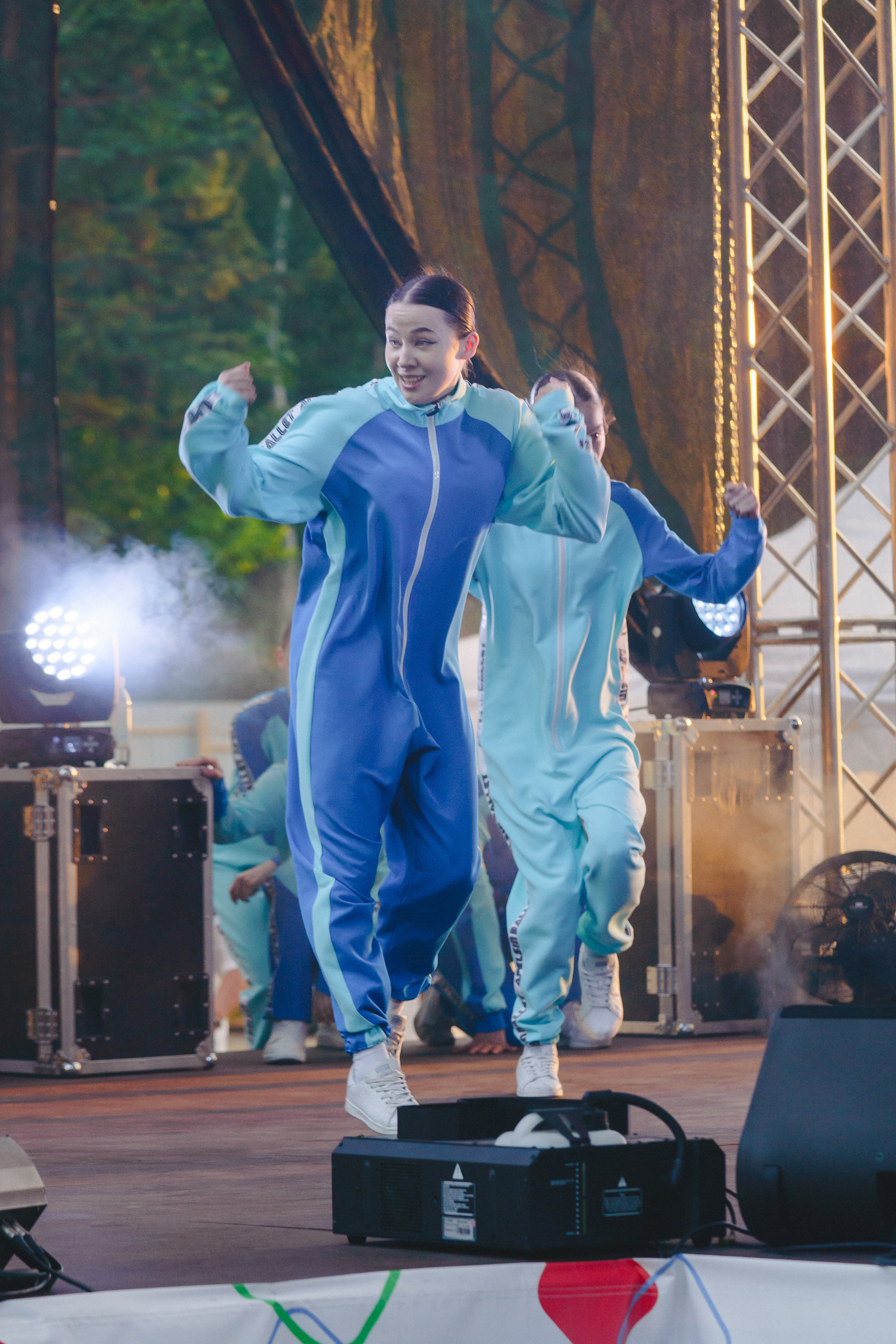 Юбилей БМАУ ДЗОЛ «Зарница». Фотограф в детский сад в Екатеринбурге, выпускные альбомы Юлия Умерова