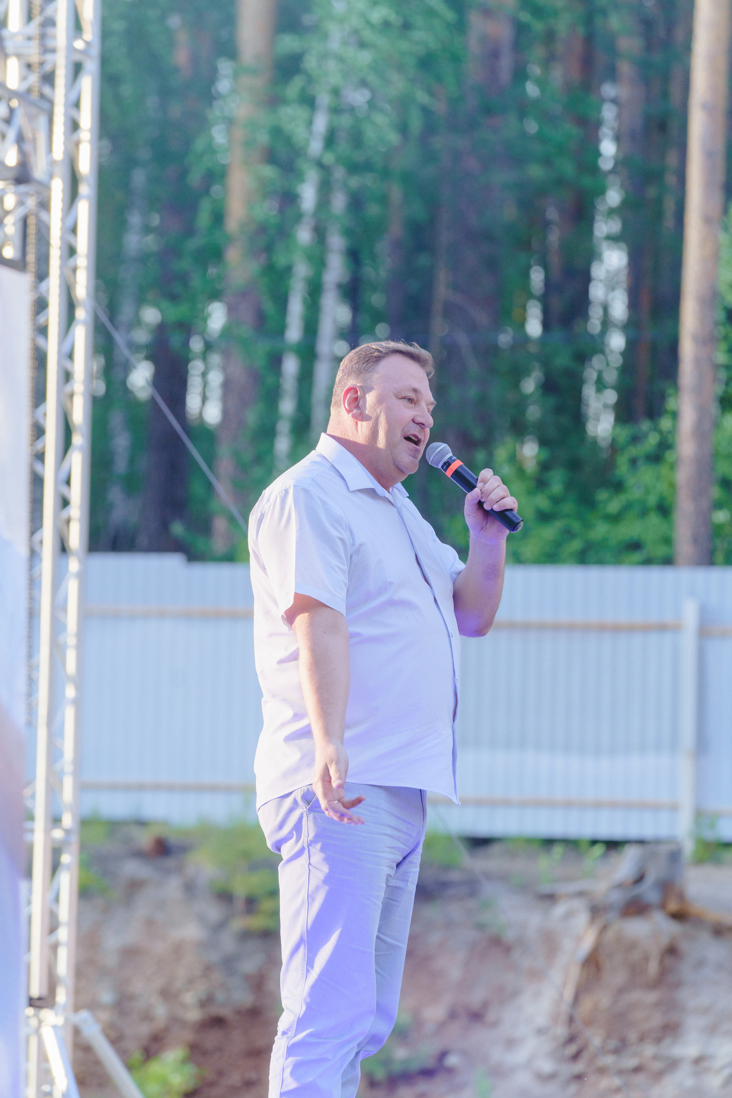 Юбилей БМАУ ДЗОЛ «Зарница». Фотограф в детский сад в Екатеринбурге, выпускные альбомы Юлия Умерова