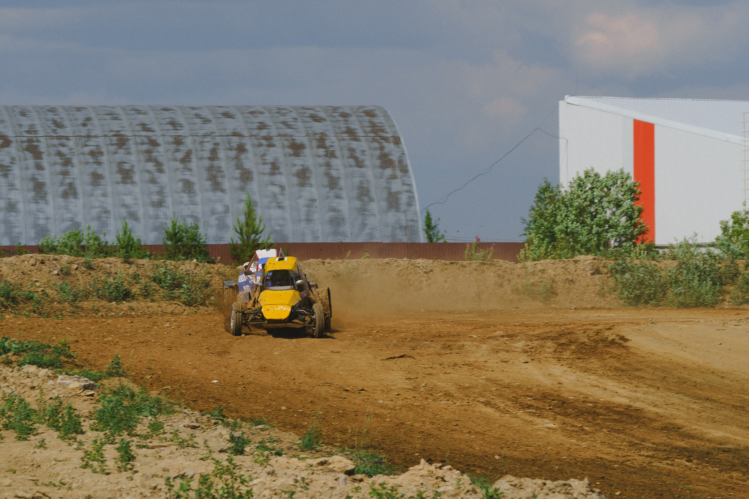 Автокросс Березовский. Фотограф Камиль Умеров. Фотограф в детский сад в Екатеринбурге, выпускные альбомы Юлия Умерова