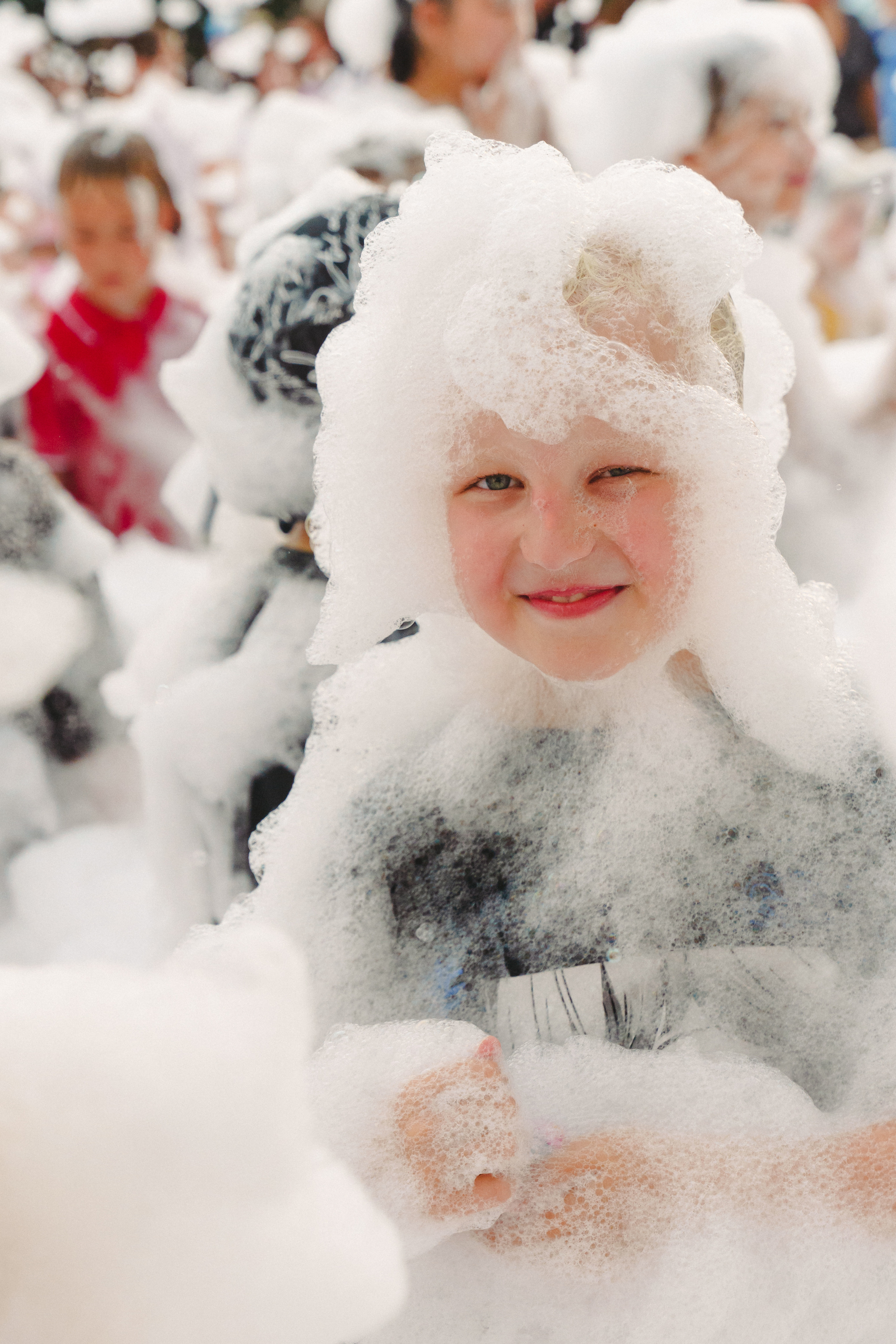 Пена — ПАТИ «Галактика развлечений» и «УК КОТ». Фотограф в детский сад в Екатеринбурге, выпускные альбомы Юлия Умерова