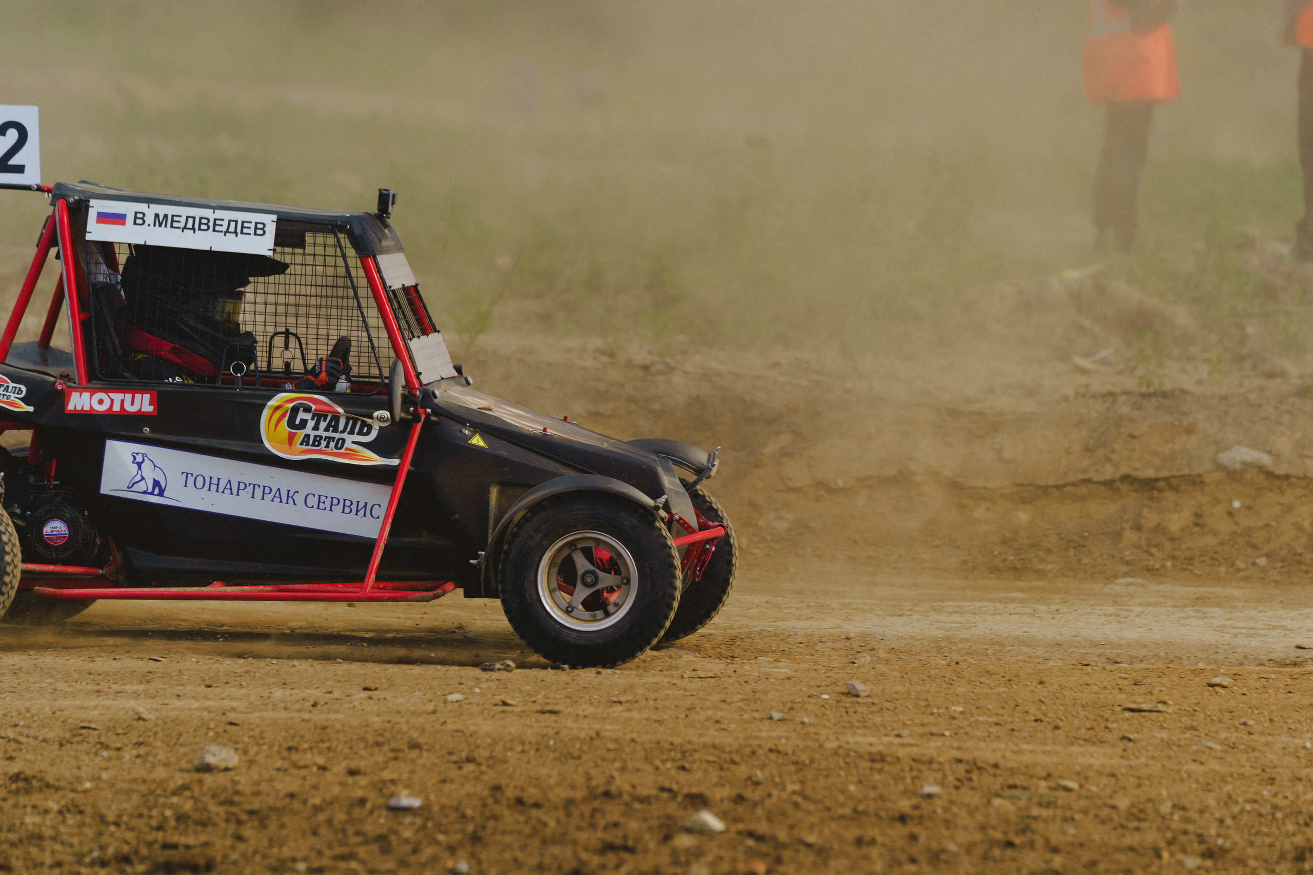 Автокросс Березовский. Фотограф Камиль Умеров. Фотограф в детский сад в Екатеринбурге, выпускные альбомы Юлия Умерова