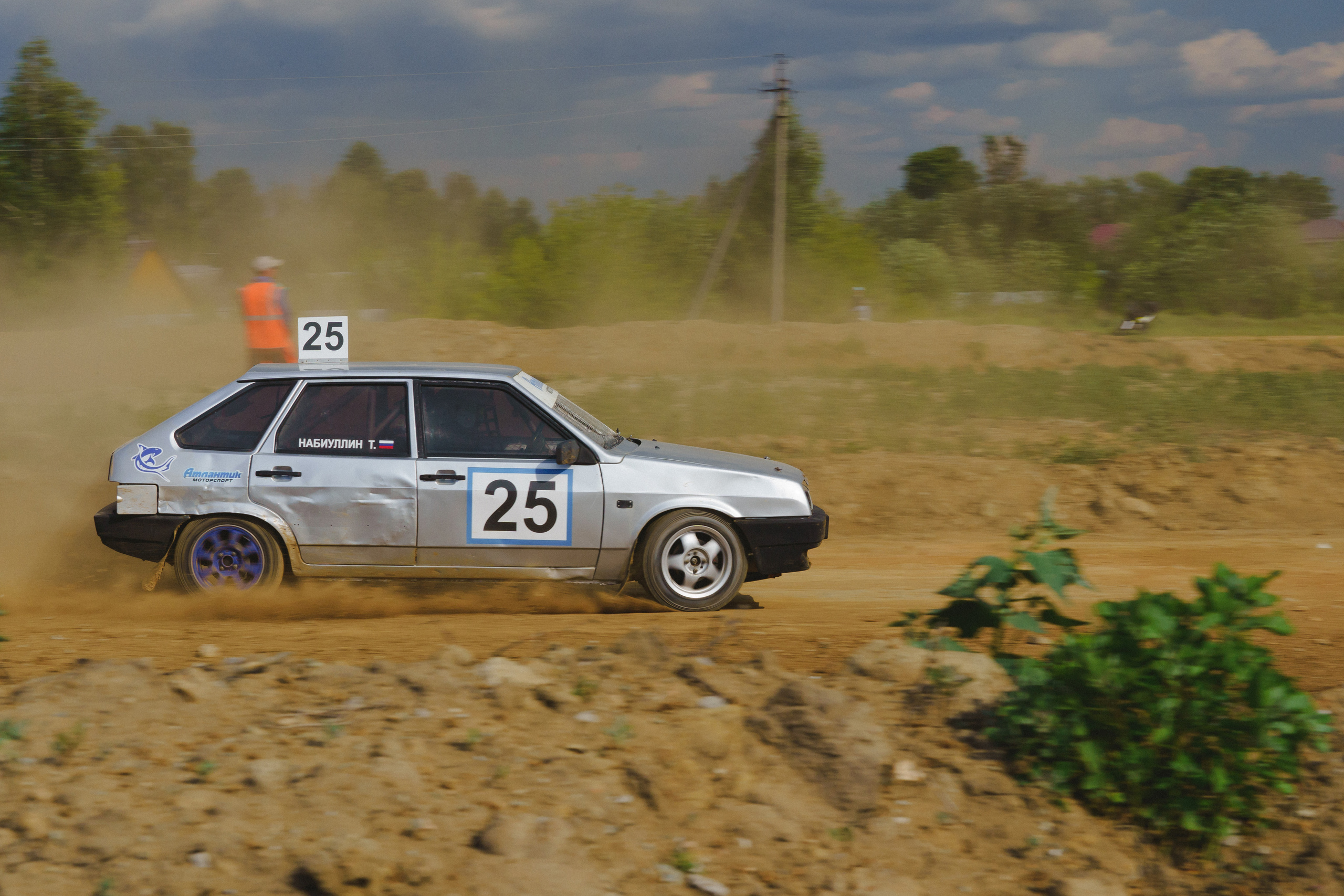 Автокросс Березовский. Фотограф Камиль Умеров. Фотограф в детский сад в Екатеринбурге, выпускные альбомы Юлия Умерова