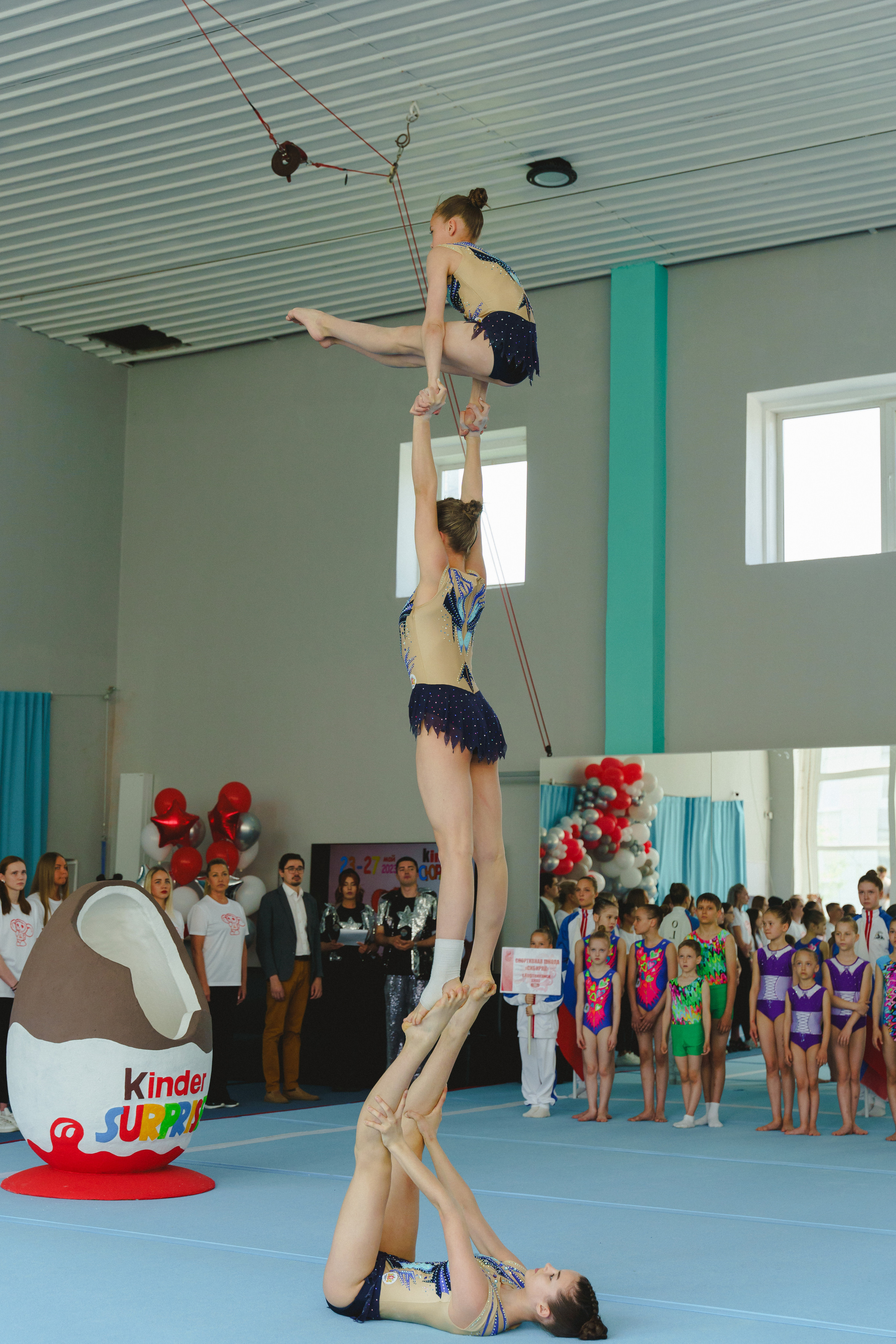 Межрегиональные соревнования по спортивной акробатике «Киндер Сюрприз». Фотограф в детский сад в Екатеринбурге, выпускные альбомы Юлия Умерова