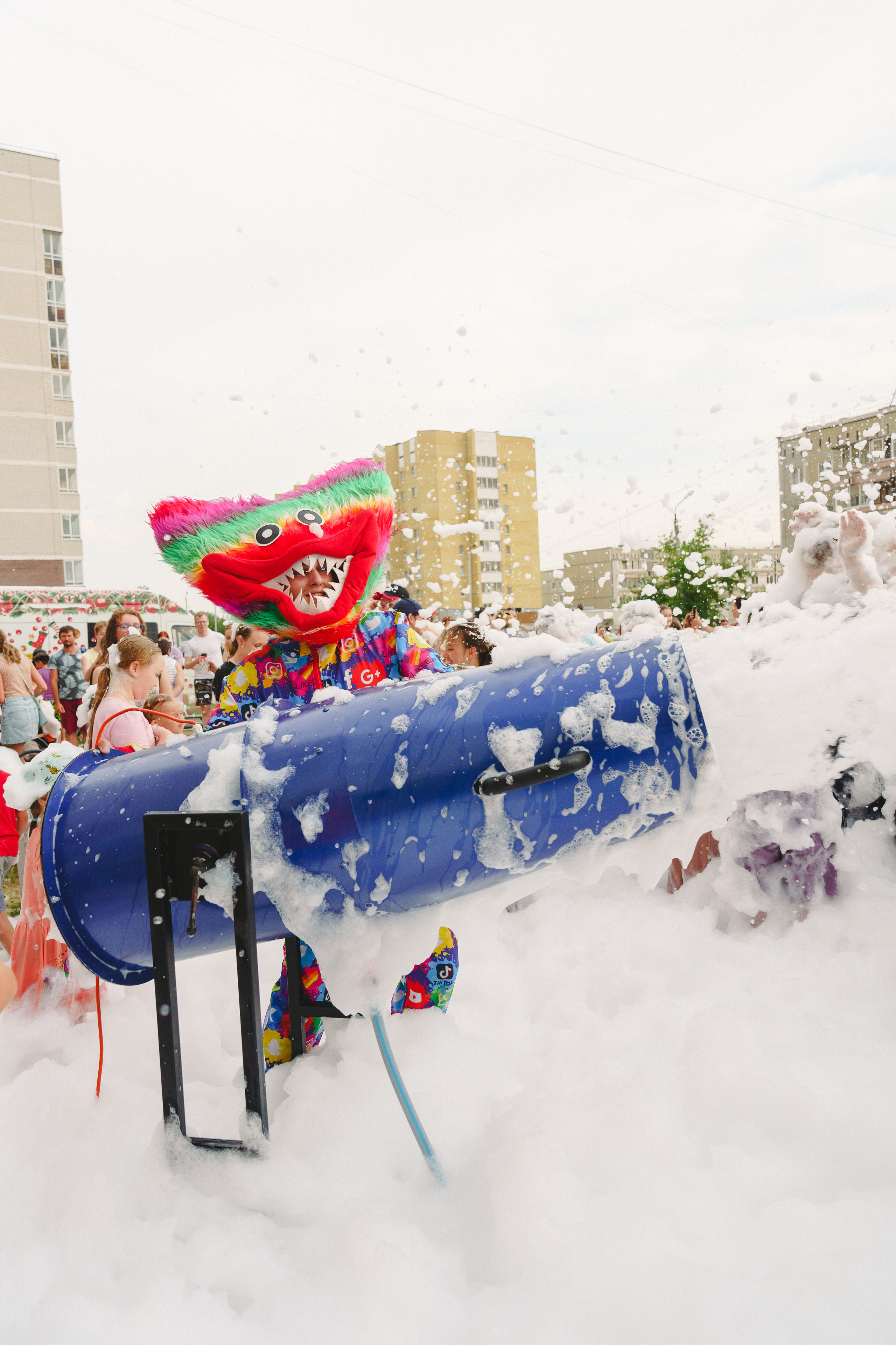 Пена — ПАТИ «Галактика развлечений» и «УК КОТ». Фотограф в детский сад в Екатеринбурге, выпускные альбомы Юлия Умерова
