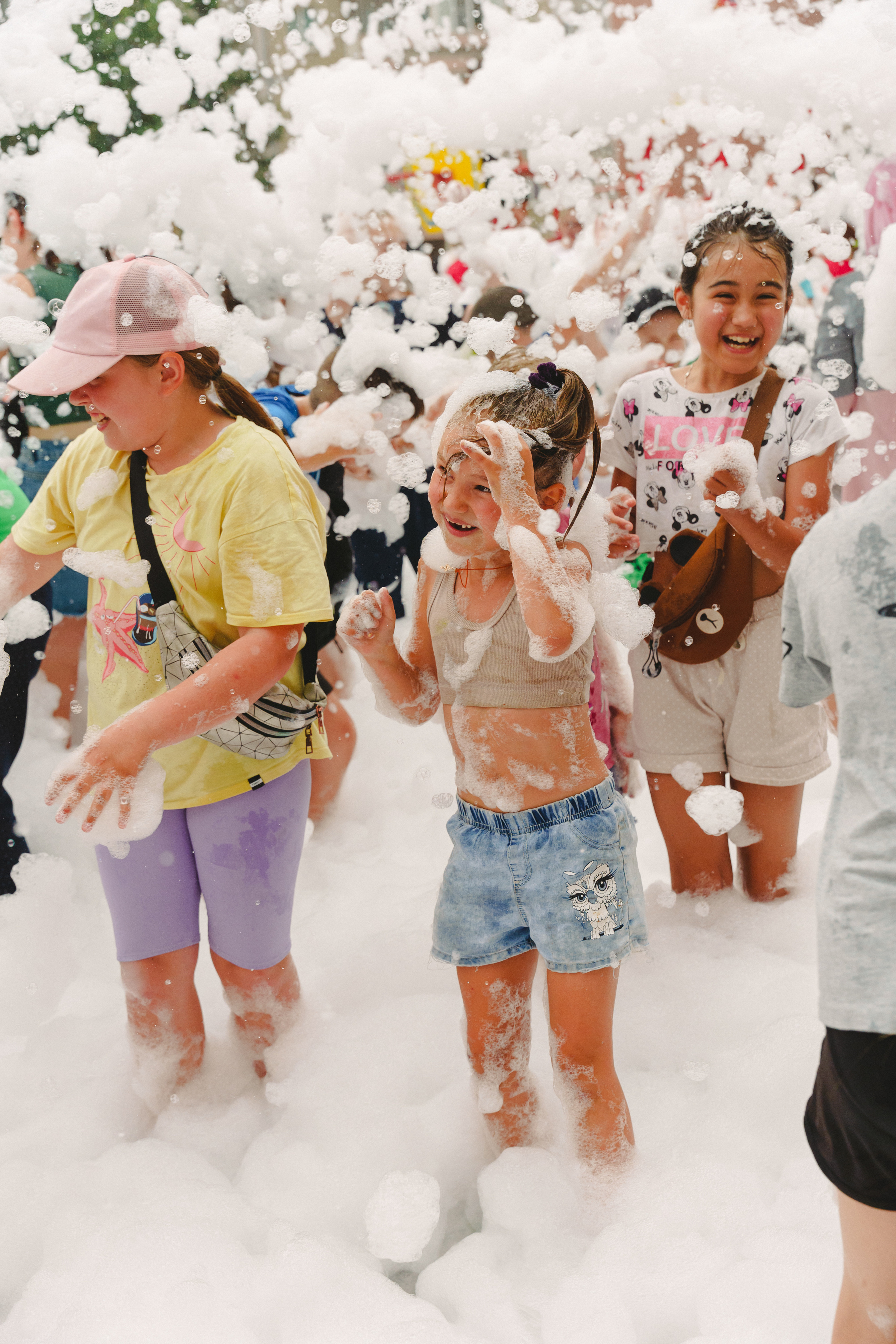 Пена — ПАТИ «Галактика развлечений» и «УК КОТ». Фотограф в детский сад в Екатеринбурге, выпускные альбомы Юлия Умерова