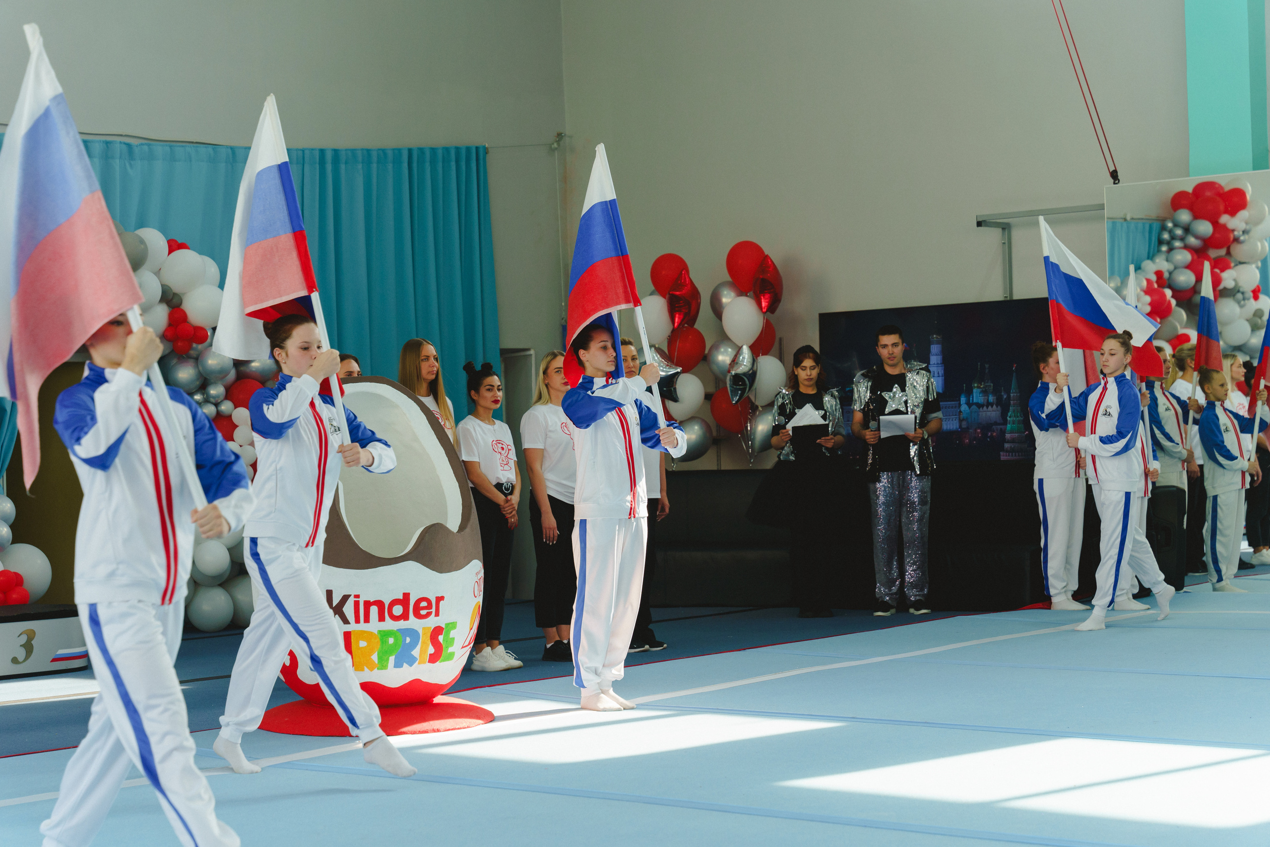 Межрегиональные соревнования по спортивной акробатике «Киндер Сюрприз». Фотограф в детский сад в Екатеринбурге, выпускные альбомы Юлия Умерова