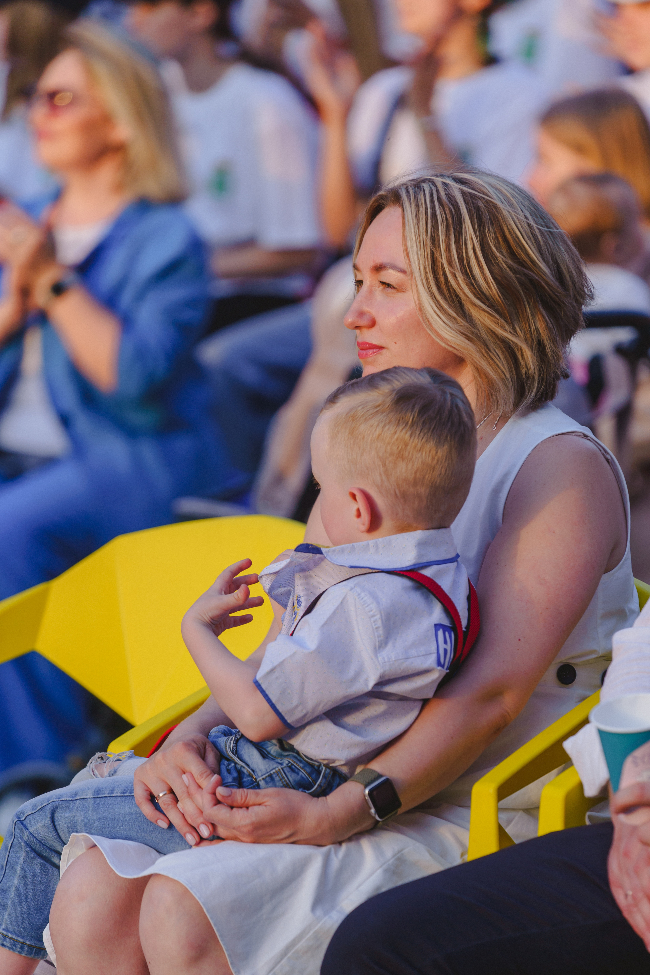Юбилей БМАУ ДЗОЛ «Зарница». Фотограф в детский сад в Екатеринбурге, выпускные альбомы Юлия Умерова